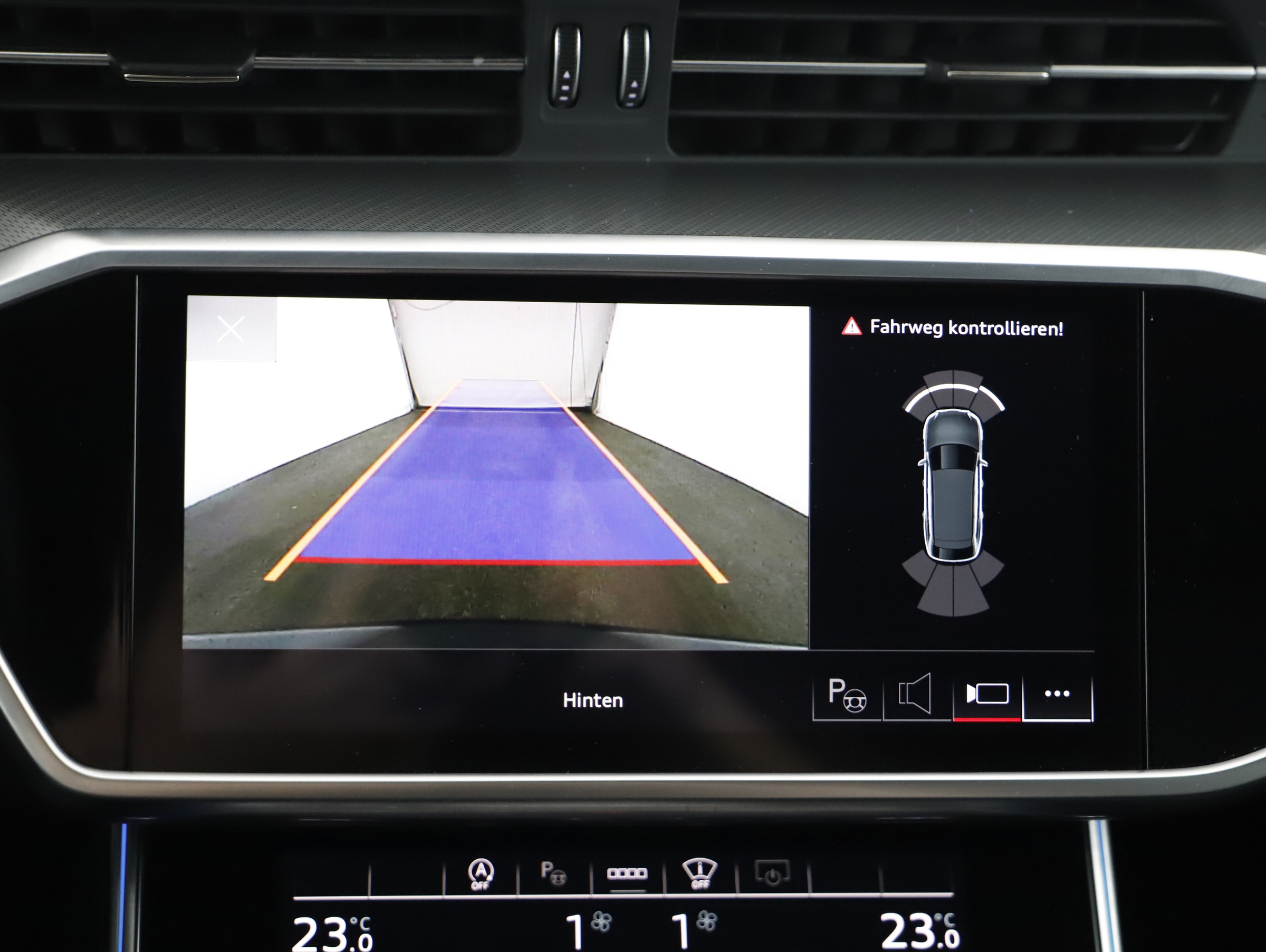 Audi A6 Avant 40 2.0 TDI quattro design | Bild 9 von 23