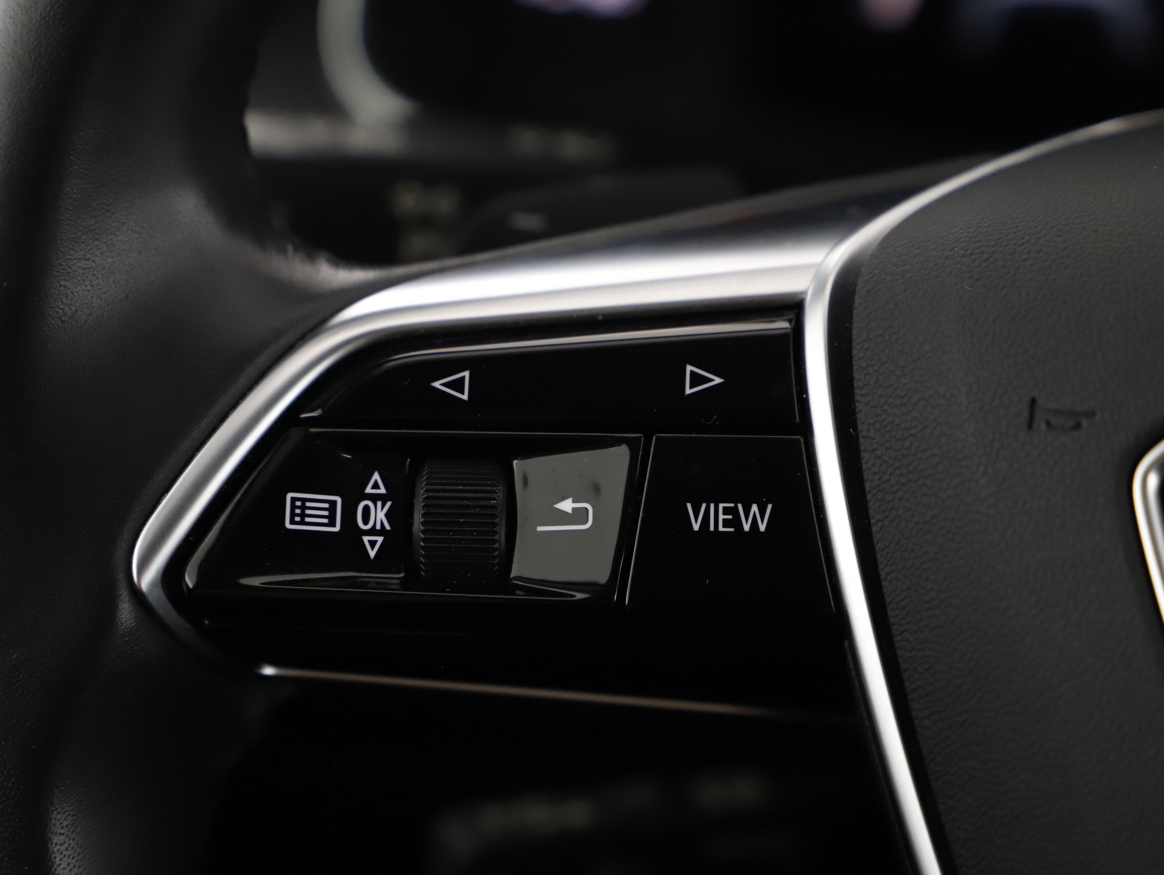Audi A6 Avant 35 2.0 TDI design | Bild 11 von 23