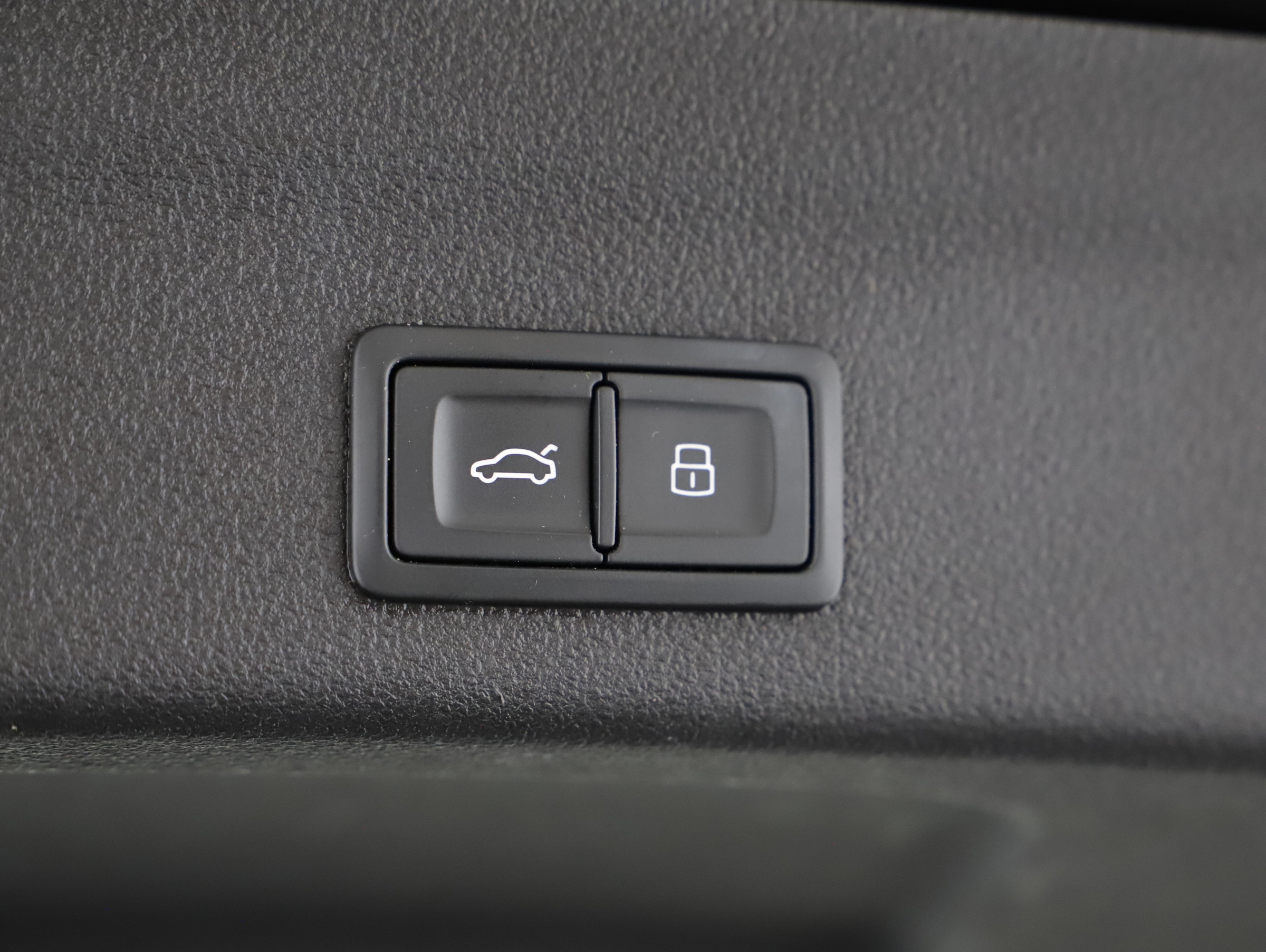 Audi A6 Avant 35 2.0 TDI design | Bild 18 von 23