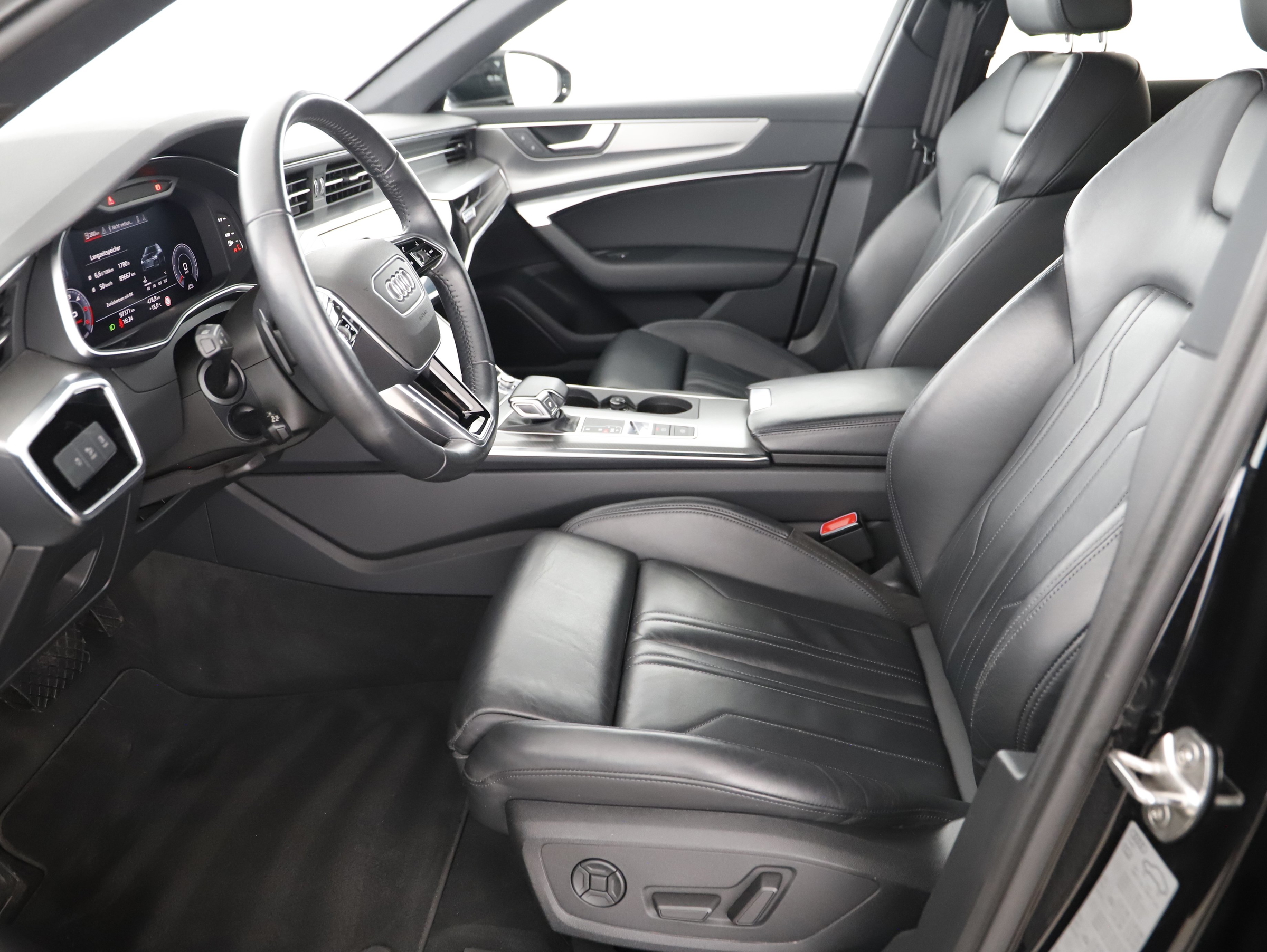Audi A6 Avant 45 3.0 TDI quattro sport | Bild 7 von 24