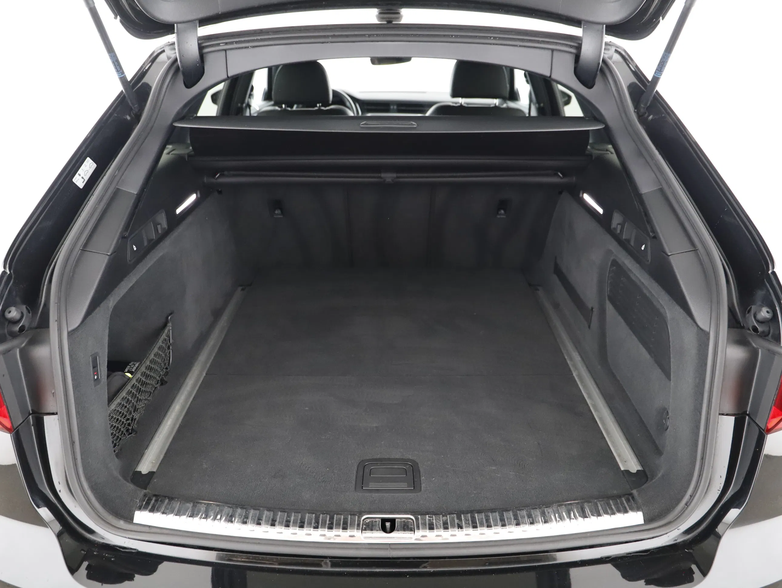 Audi A6 Avant 45 3.0 TDI quattro sport | Bild 19 von 24