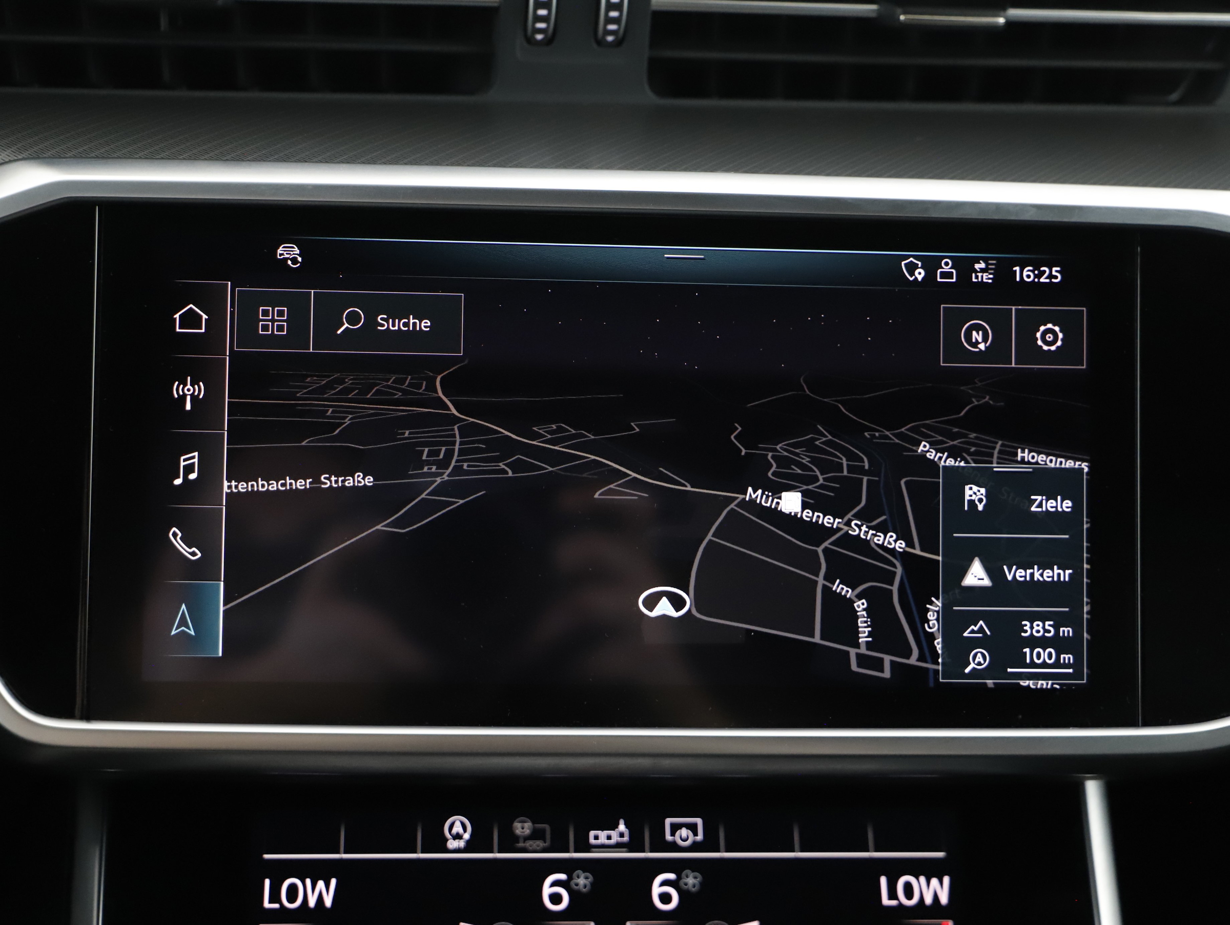 Audi A6 Avant 45 3.0 TDI quattro sport | Bild 16 von 24