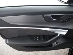 Audi A6 Avant 40 2.0 TDI quattro sport | Thumbnail 5 von 29