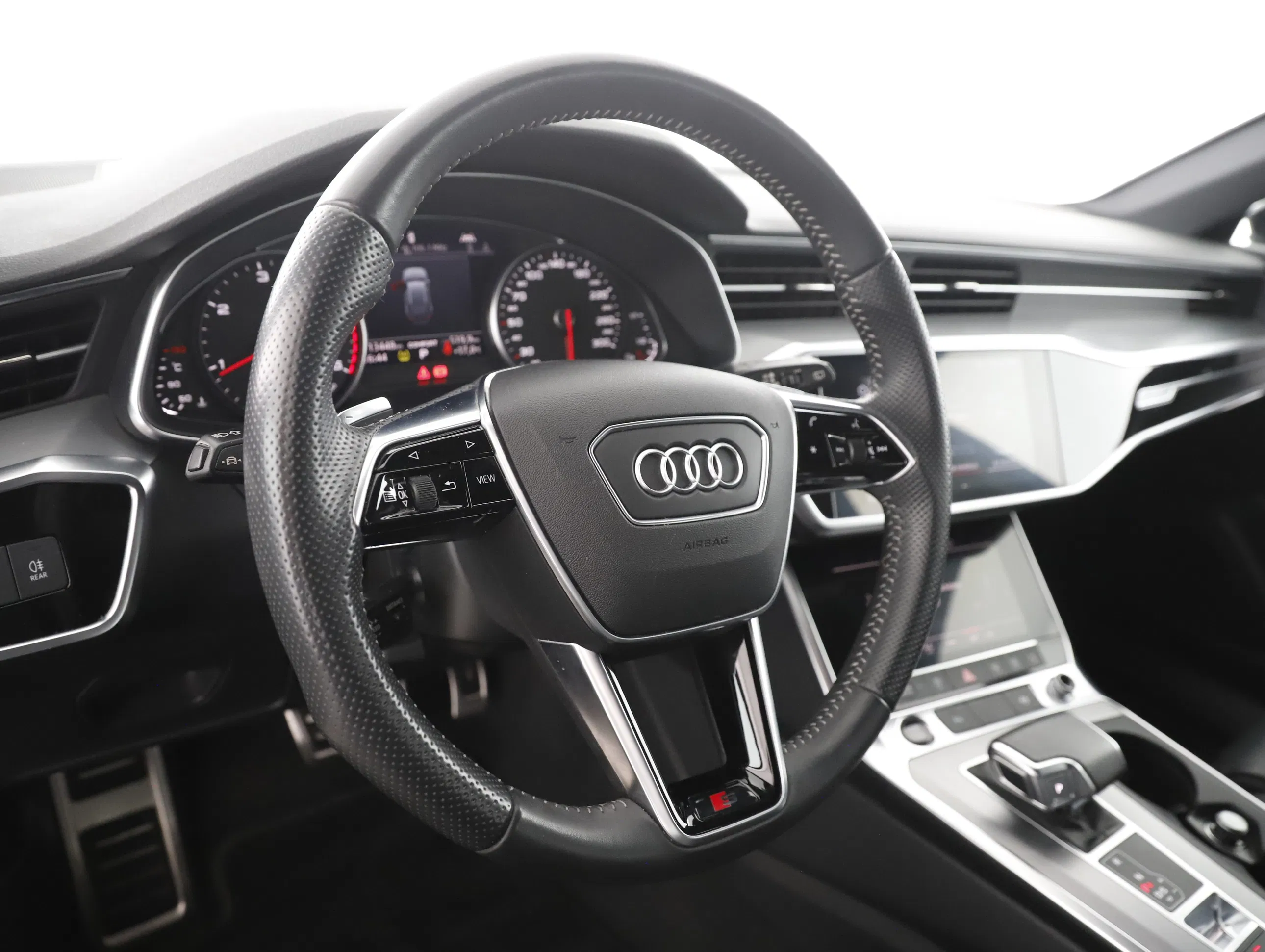 Audi A6 Avant 40 2.0 TDI quattro sport | Bild 10 von 29