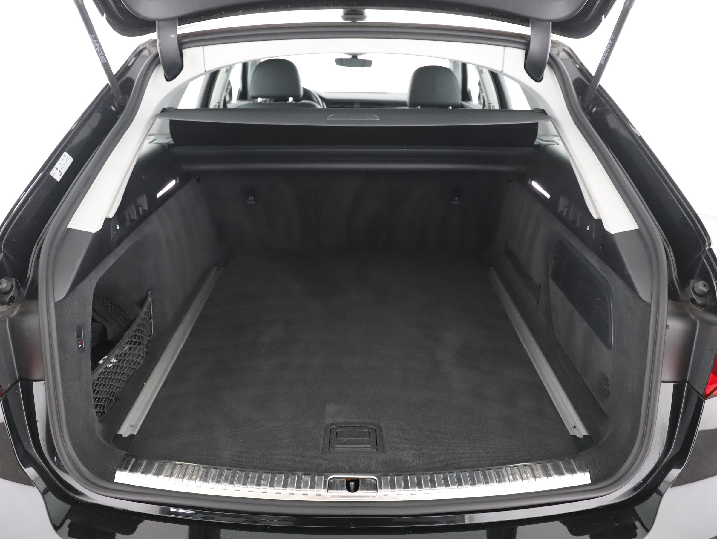 Audi A6 Avant 40 2.0 TDI sport | Bild 12 von 31