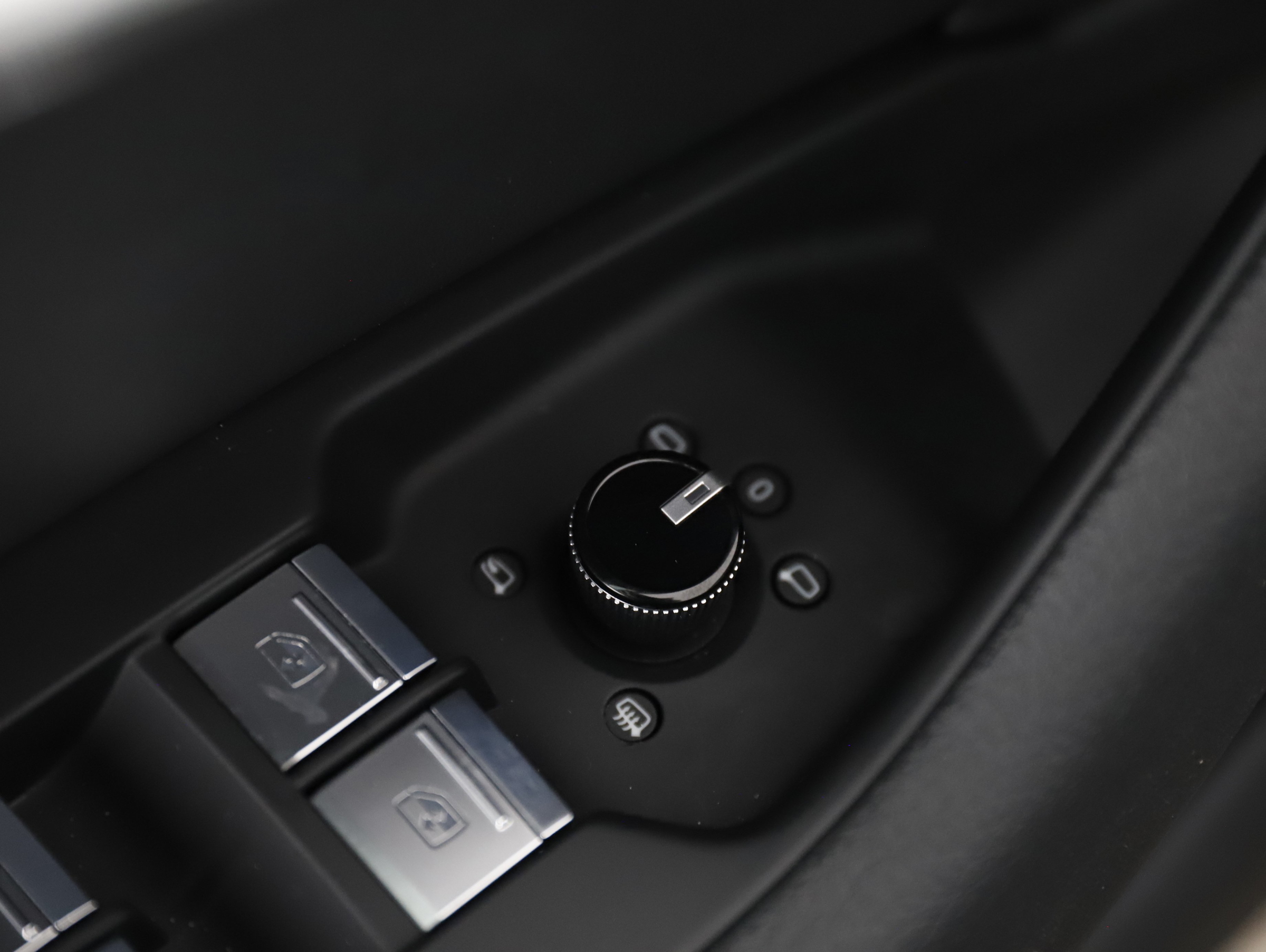 Audi A6 Avant 40 2.0 TDI sport | Bild 25 von 31