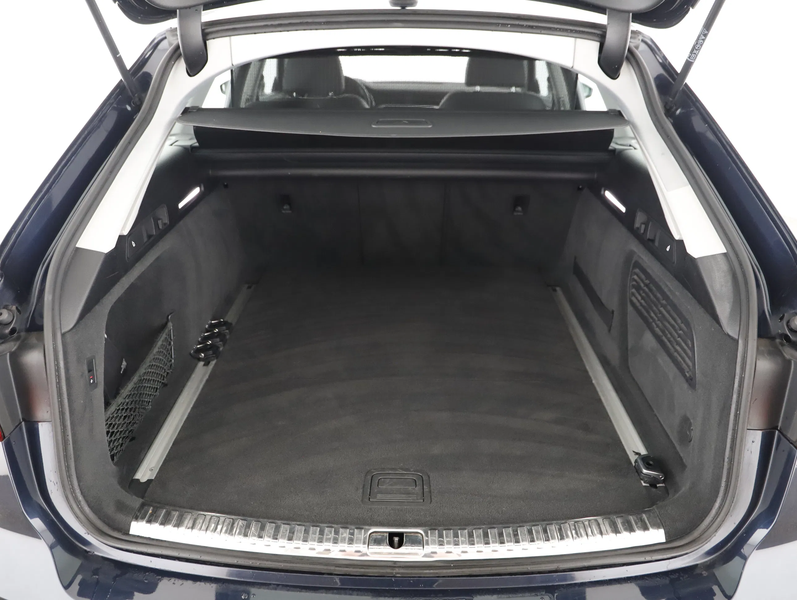 Audi A6 Avant 45 3.0 TDI quattro sport | Bild 20 von 25