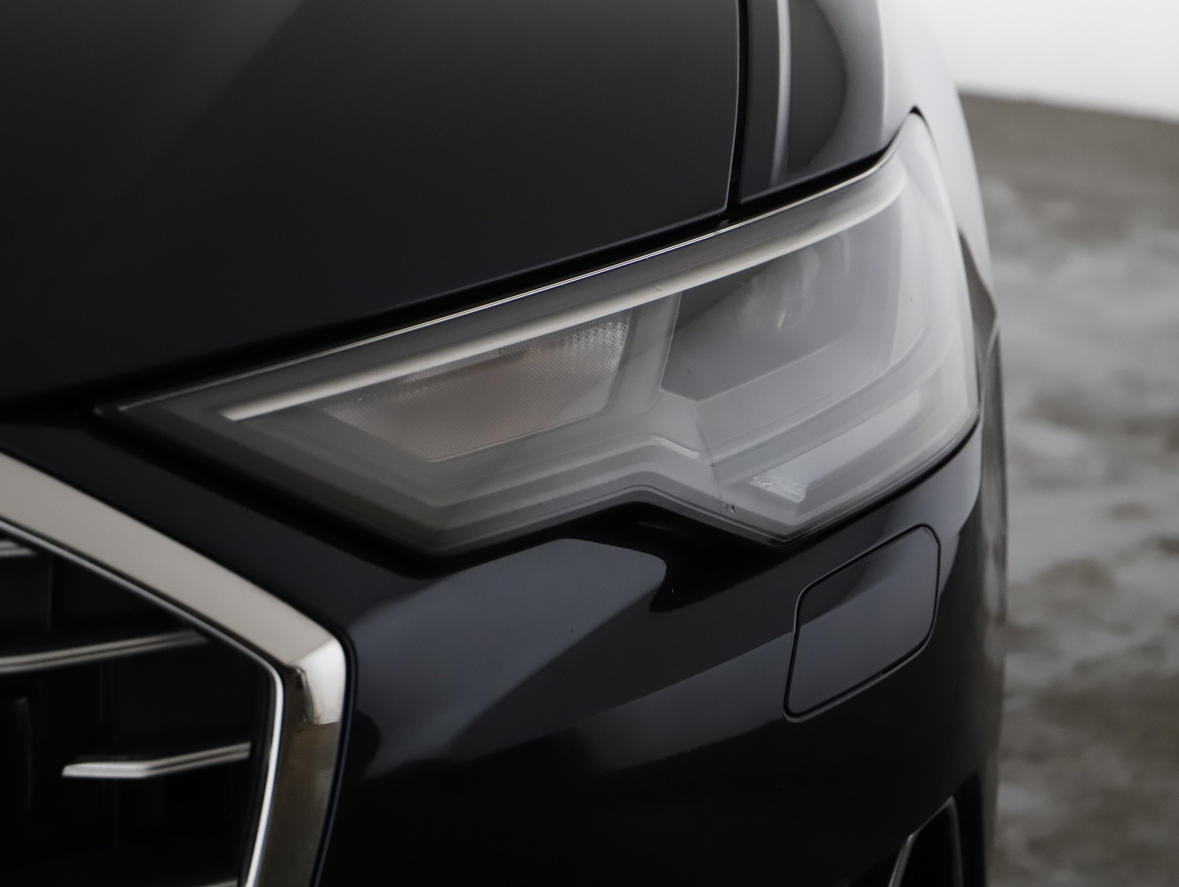 Audi A6 Avant 45 3.0 TDI quattro sport | Bild 24 von 25