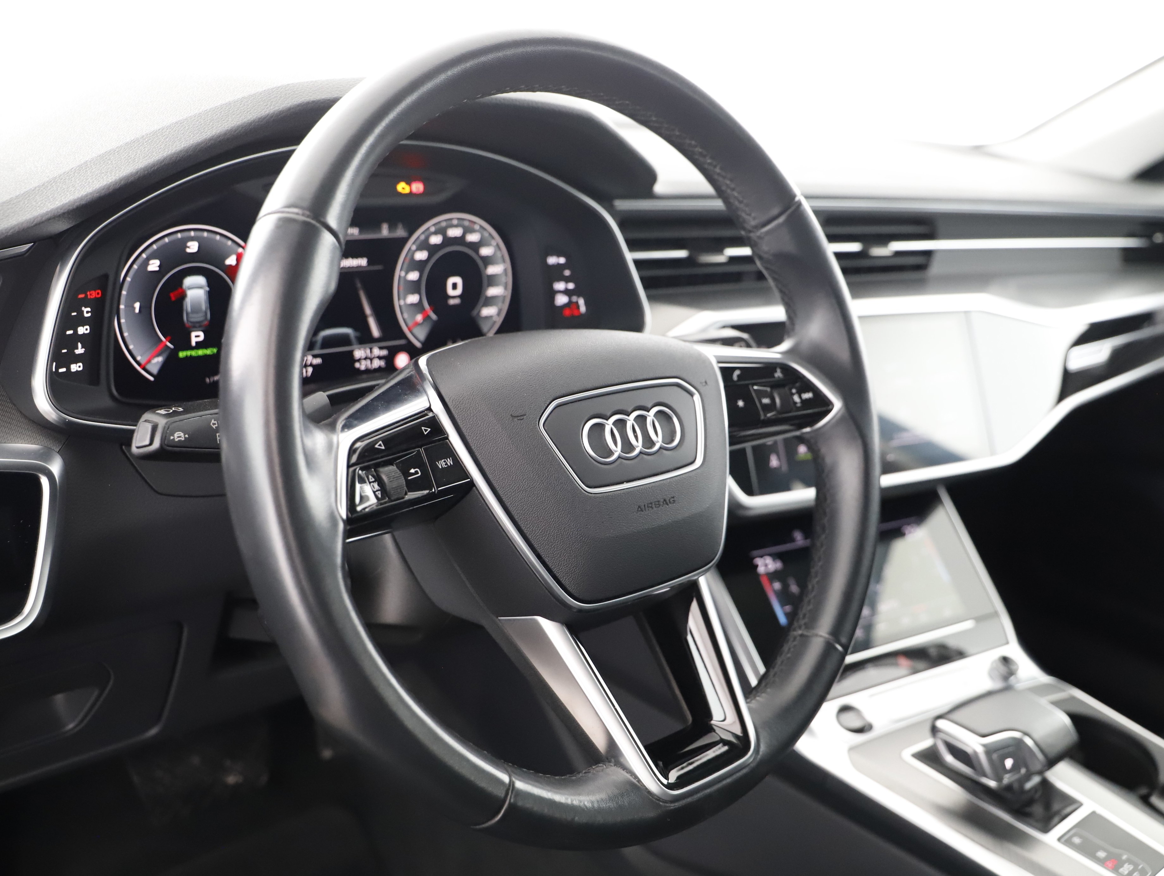 Audi A6 Avant 45 3.0 TDI quattro sport | Bild 10 von 25