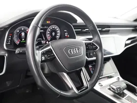 Audi A6 Avant 45 3.0 TDI quattro sport | Thumbnail 10 von 25