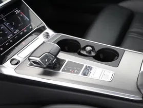 Audi A6 Avant 45 3.0 TDI quattro sport | Thumbnail 14 von 25