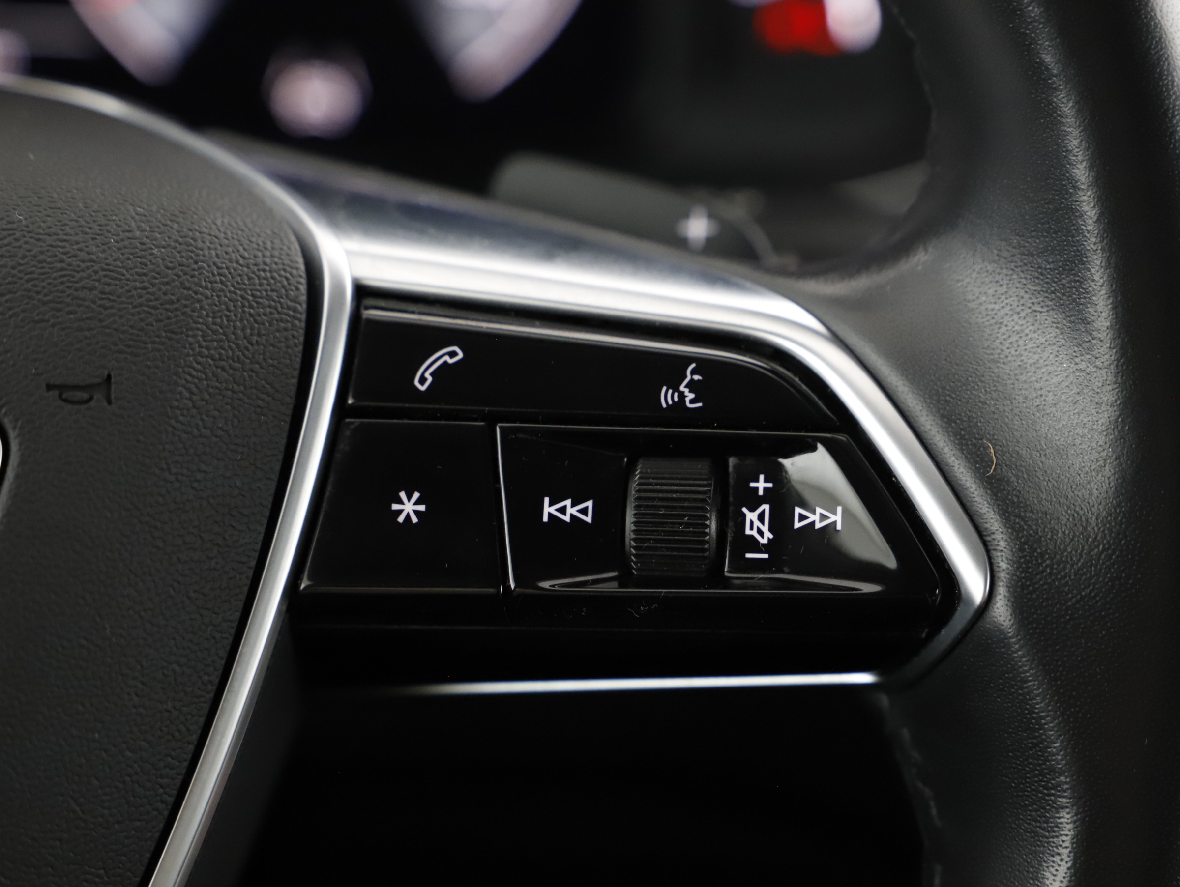 Audi A6 Avant 35 2.0 TDI design | Bild 12 von 23