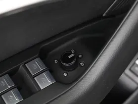 Audi A6 Avant 35 2.0 TDI design | Thumbnail 16 von 23