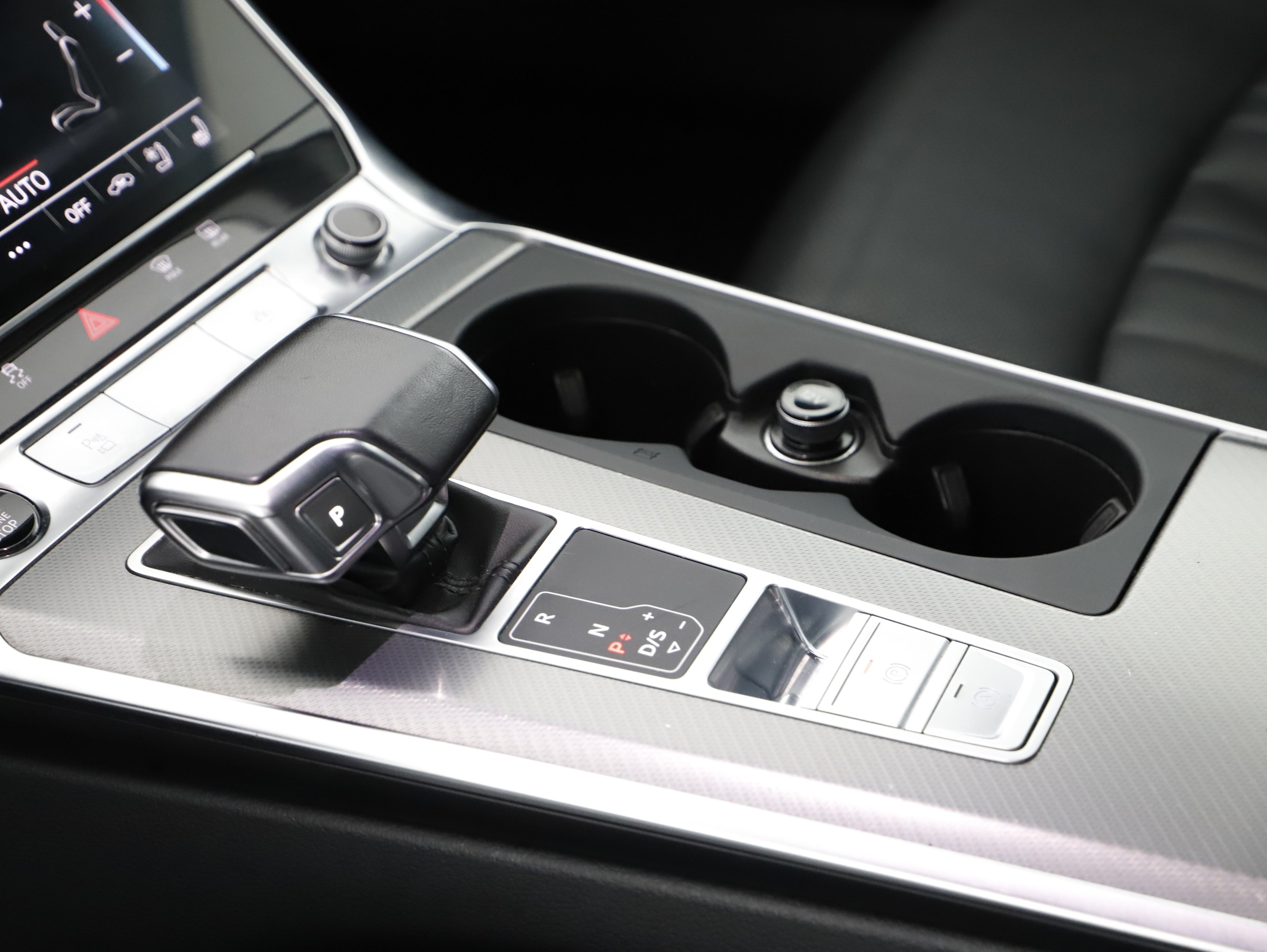 Audi A6 Avant 35 2.0 TDI design | Bild 5 von 23
