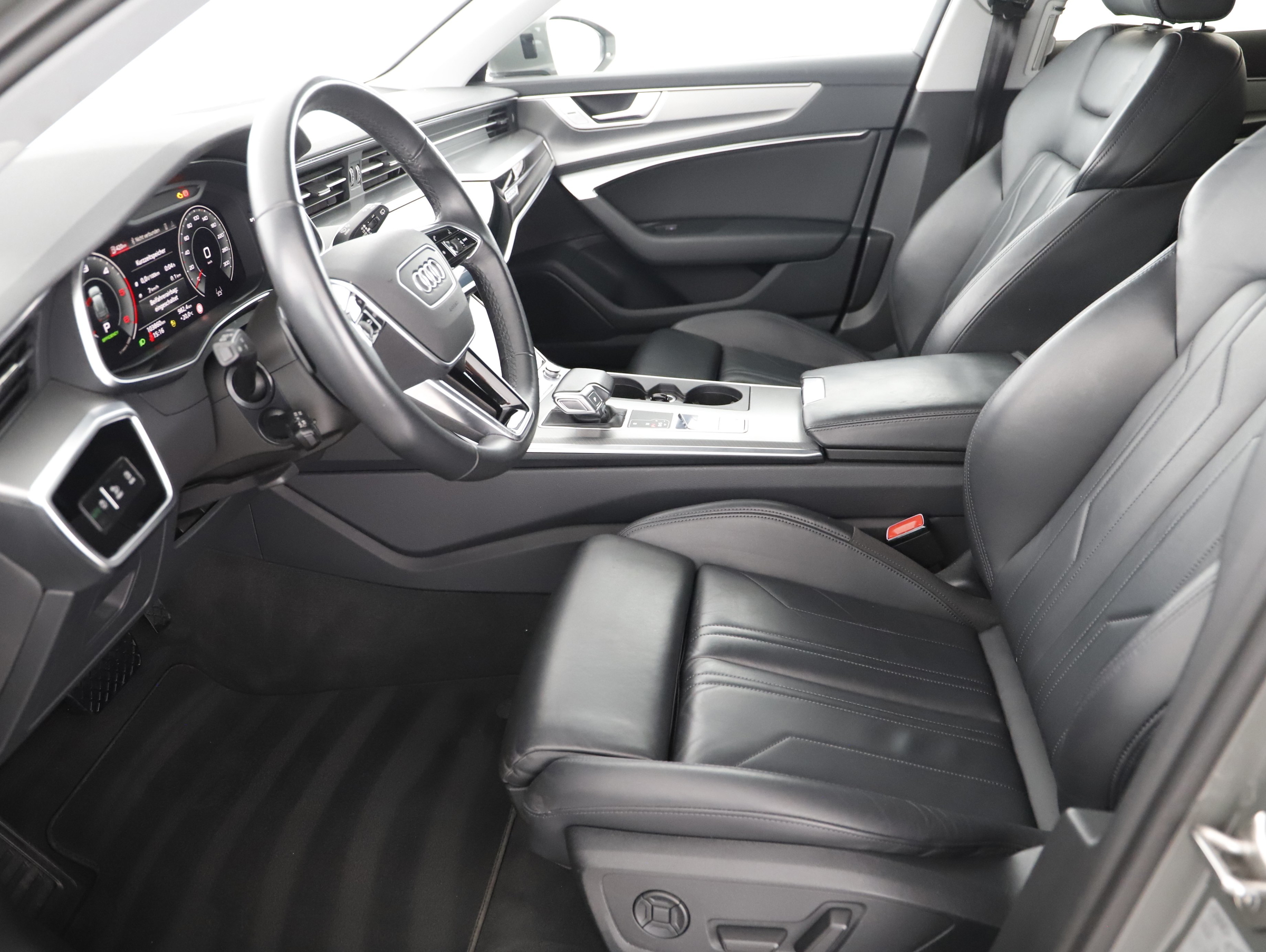 Audi A6 Avant 40 2.0 TDI quattro sport | Bild 4 von 27