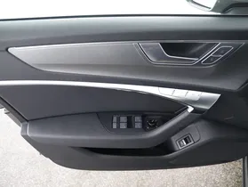 Audi A6 Avant 40 2.0 TDI quattro sport | Thumbnail 5 von 27