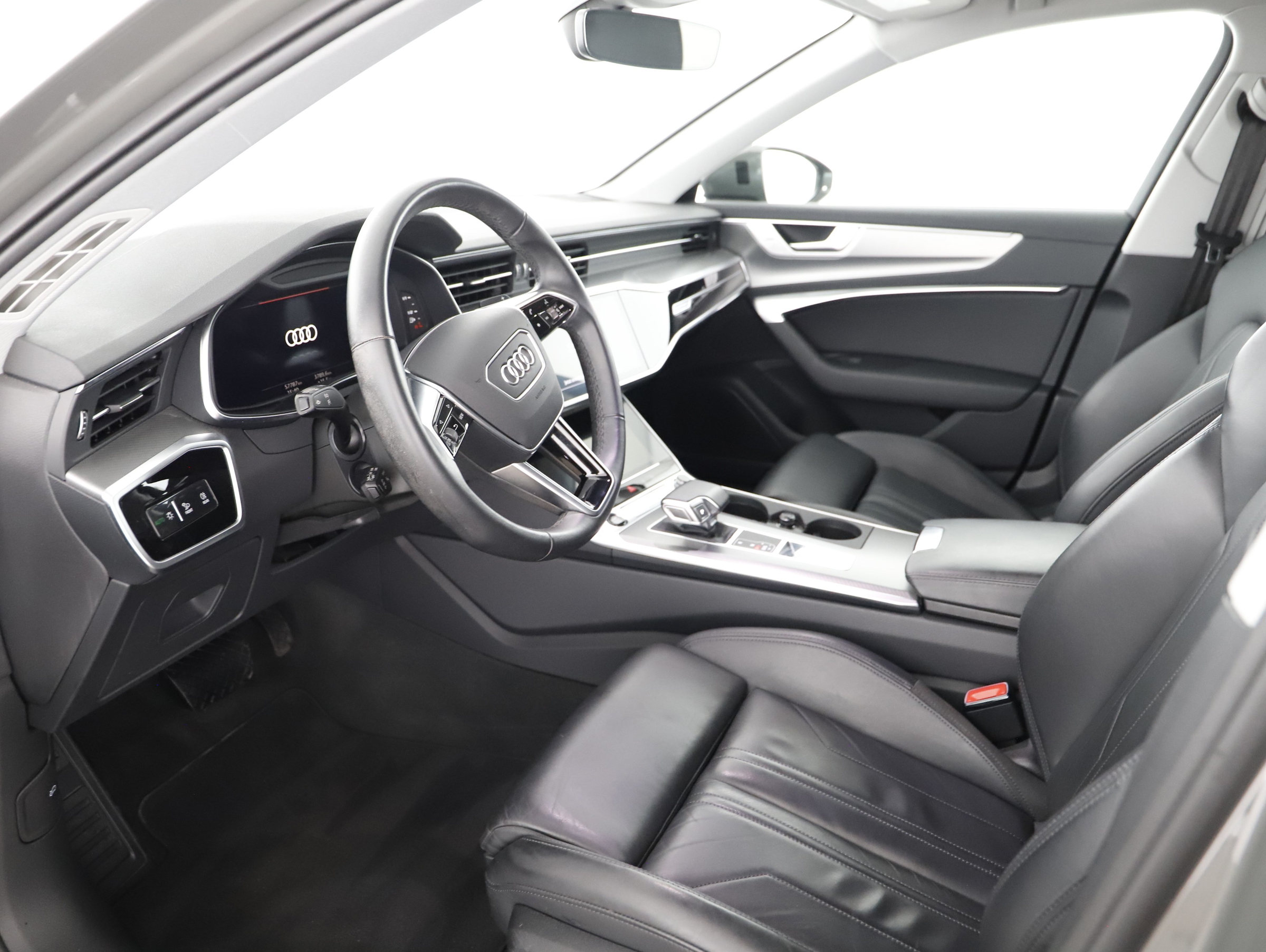 Audi A6 Avant 40 2.0 TDI quattro sport | Bild 7 von 21