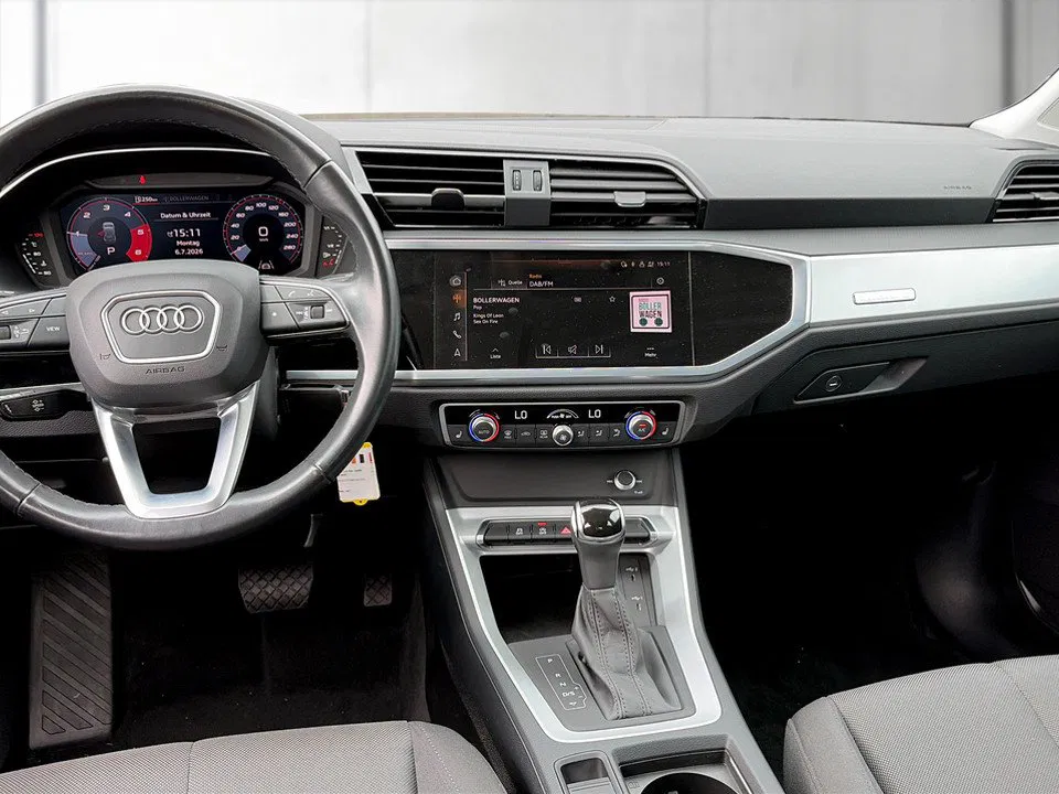 Audi Q3 35 2.0 TDI quattro | Bild 10 von 21