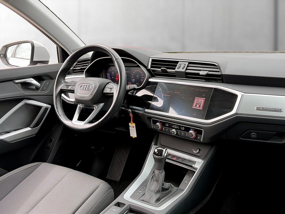 Audi Q3 35 2.0 TDI quattro | Bild 11 von 21