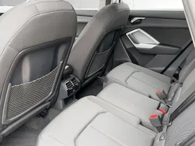 Audi Q3 35 2.0 TDI quattro | Thumbnail 12 von 21