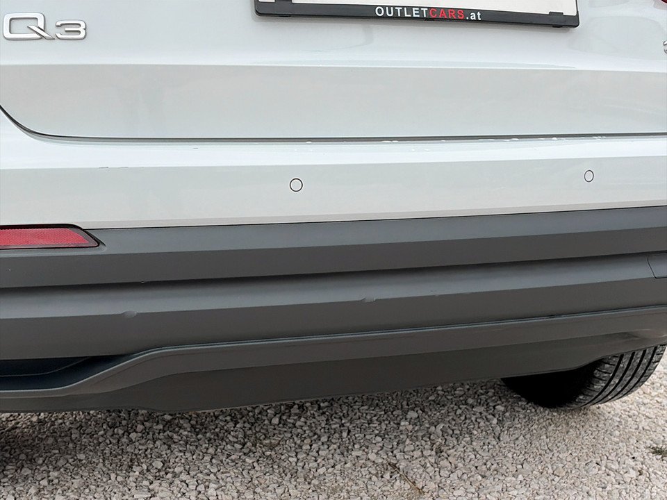 Audi Q3 35 2.0 TDI quattro | Bild 14 von 21
