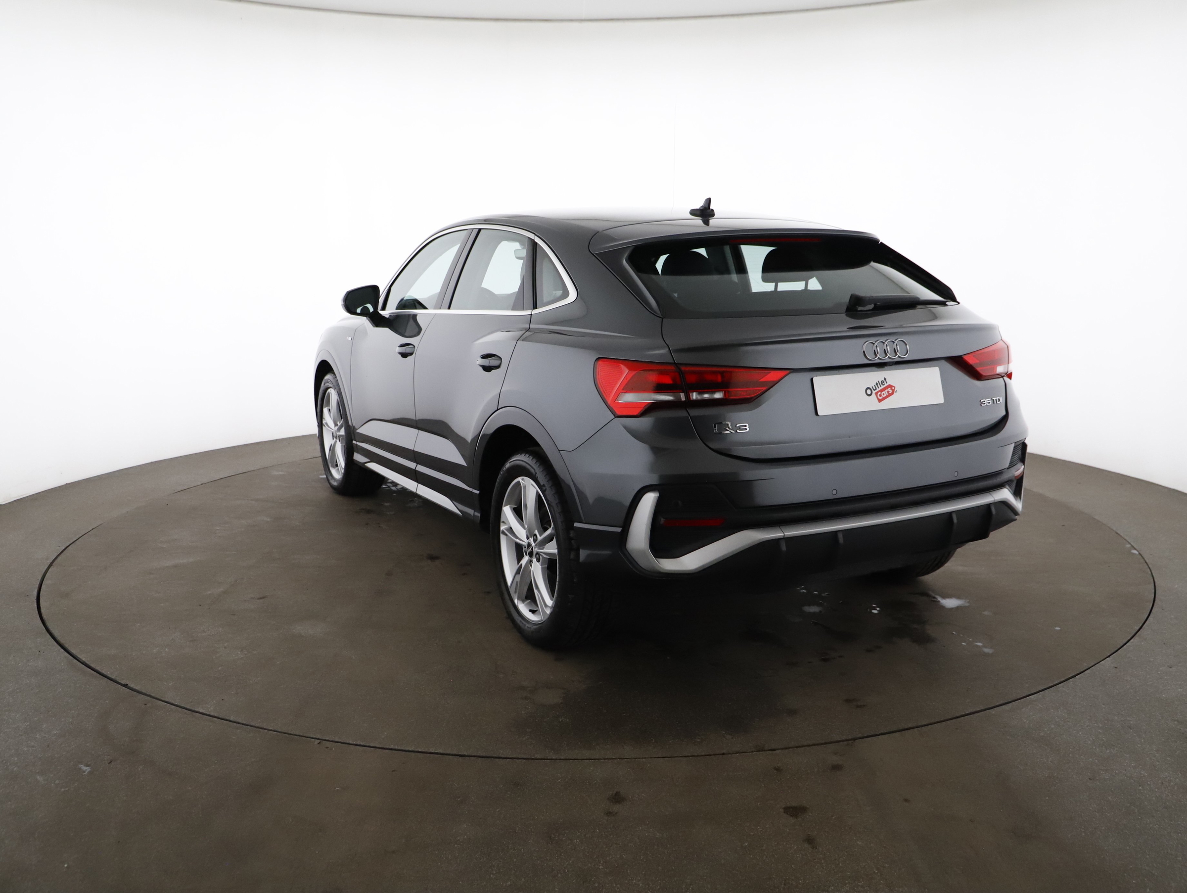 Audi Q3 Sportback 35 2.0 TDI S-Line | Bild 19 von 23
