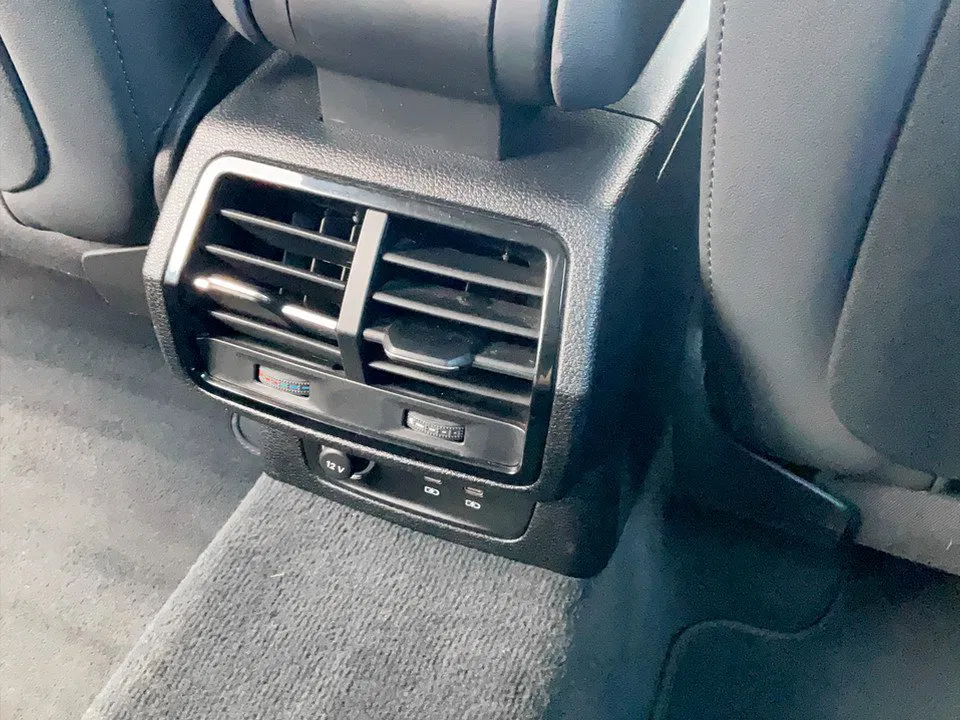 Audi Q3 Sportback 35 2.0 TDI S-Line | Bild 19 von 22
