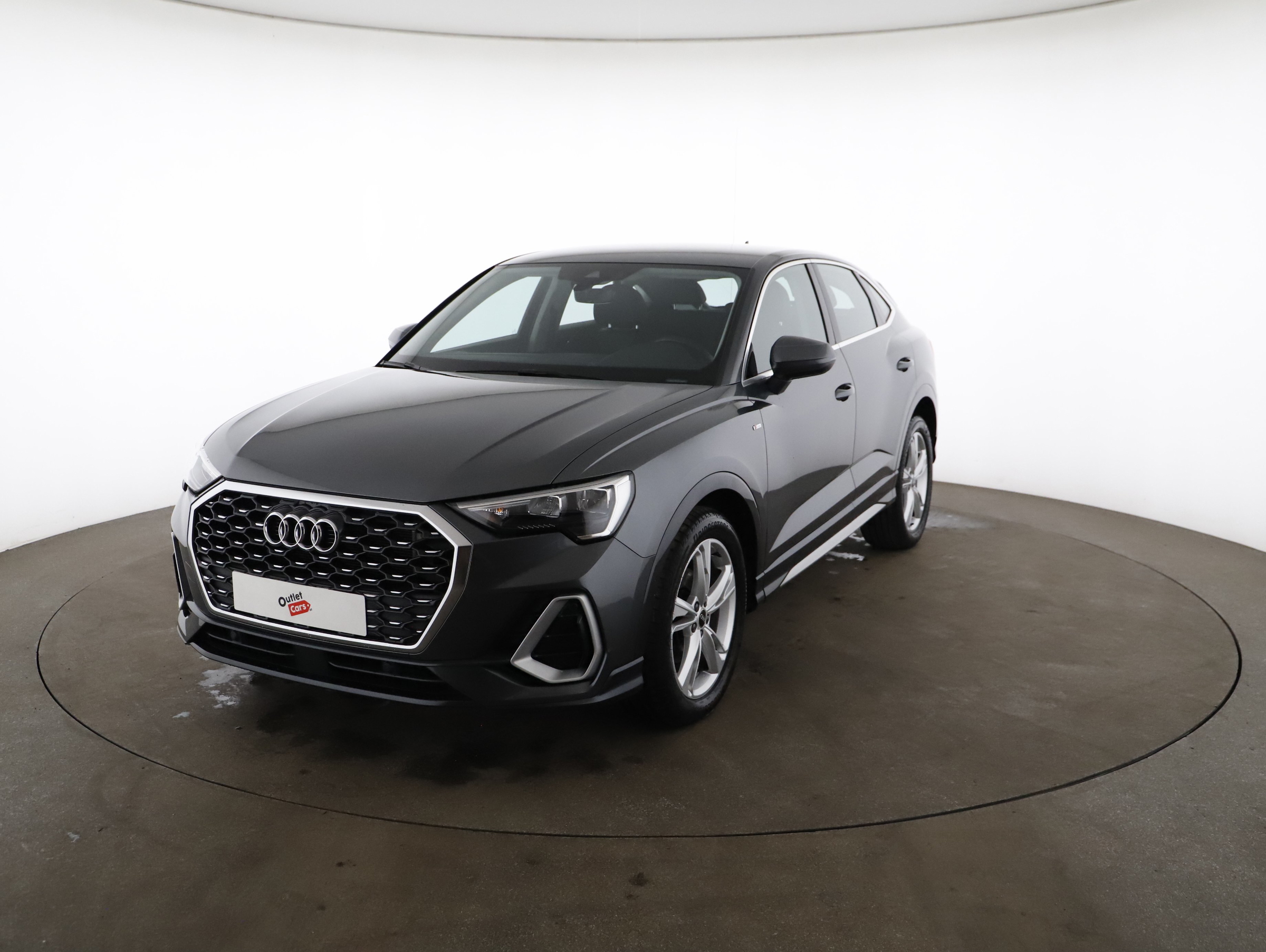 Audi Q3 Sportback 35 2.0 TDI S-Line | Bild 20 von 23