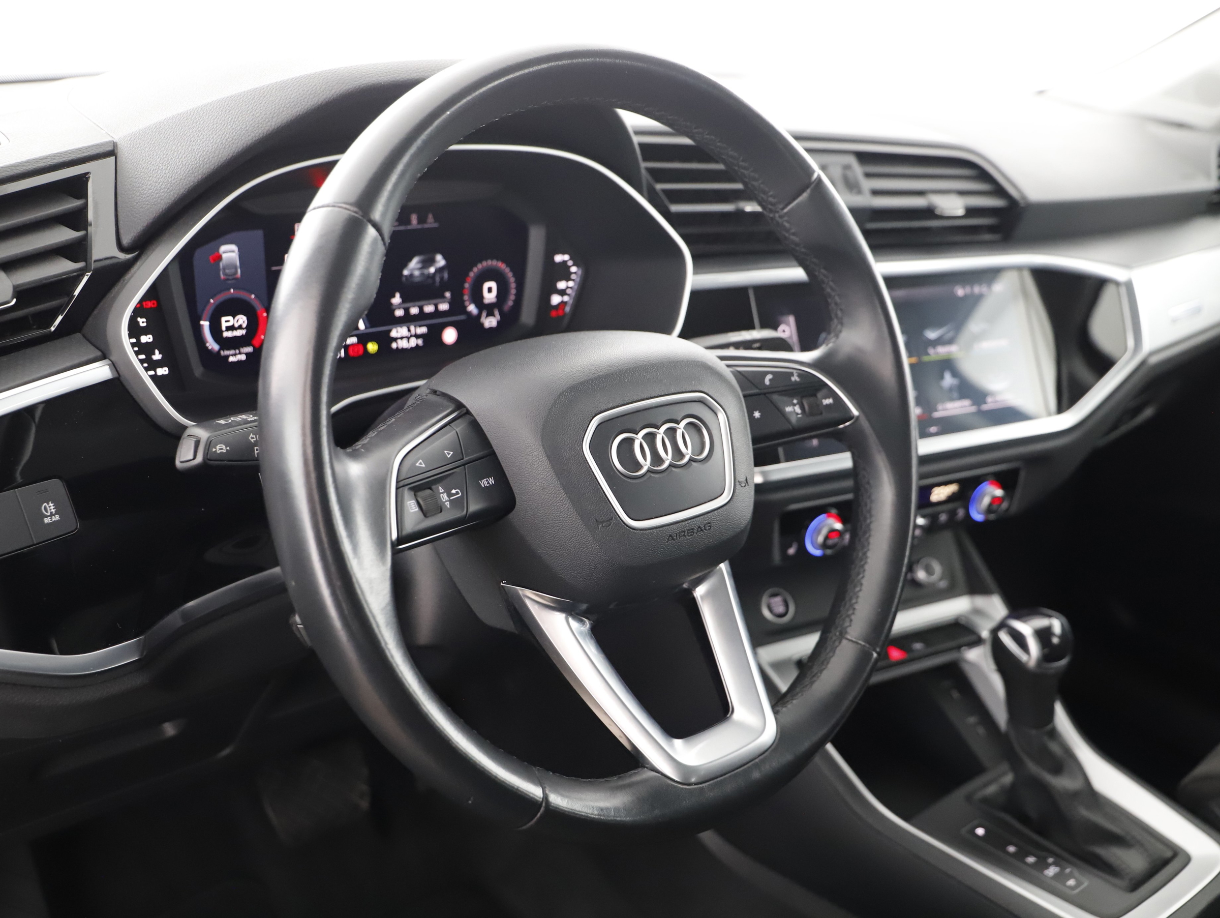 Audi Q3 Sportback 35 2.0 TDI S-Line | Bild 4 von 23