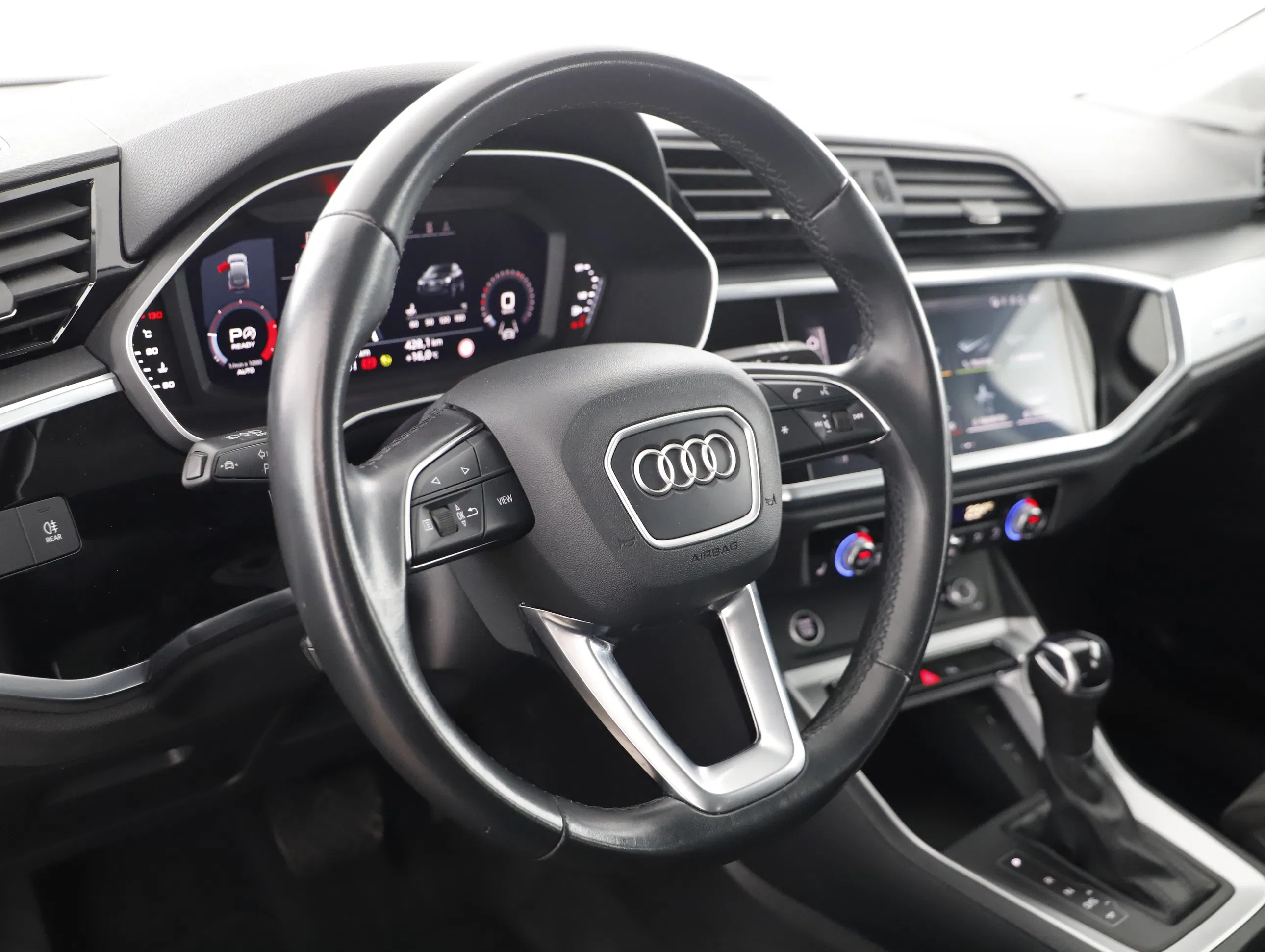 Audi Q3 Sportback 35 2.0 TDI S-Line | Bild 4 von 23