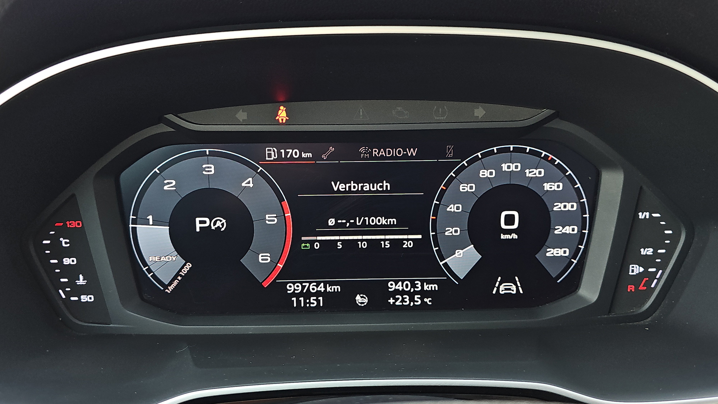 Audi Q3 35 TDI AUT. | Bild 14 von 21