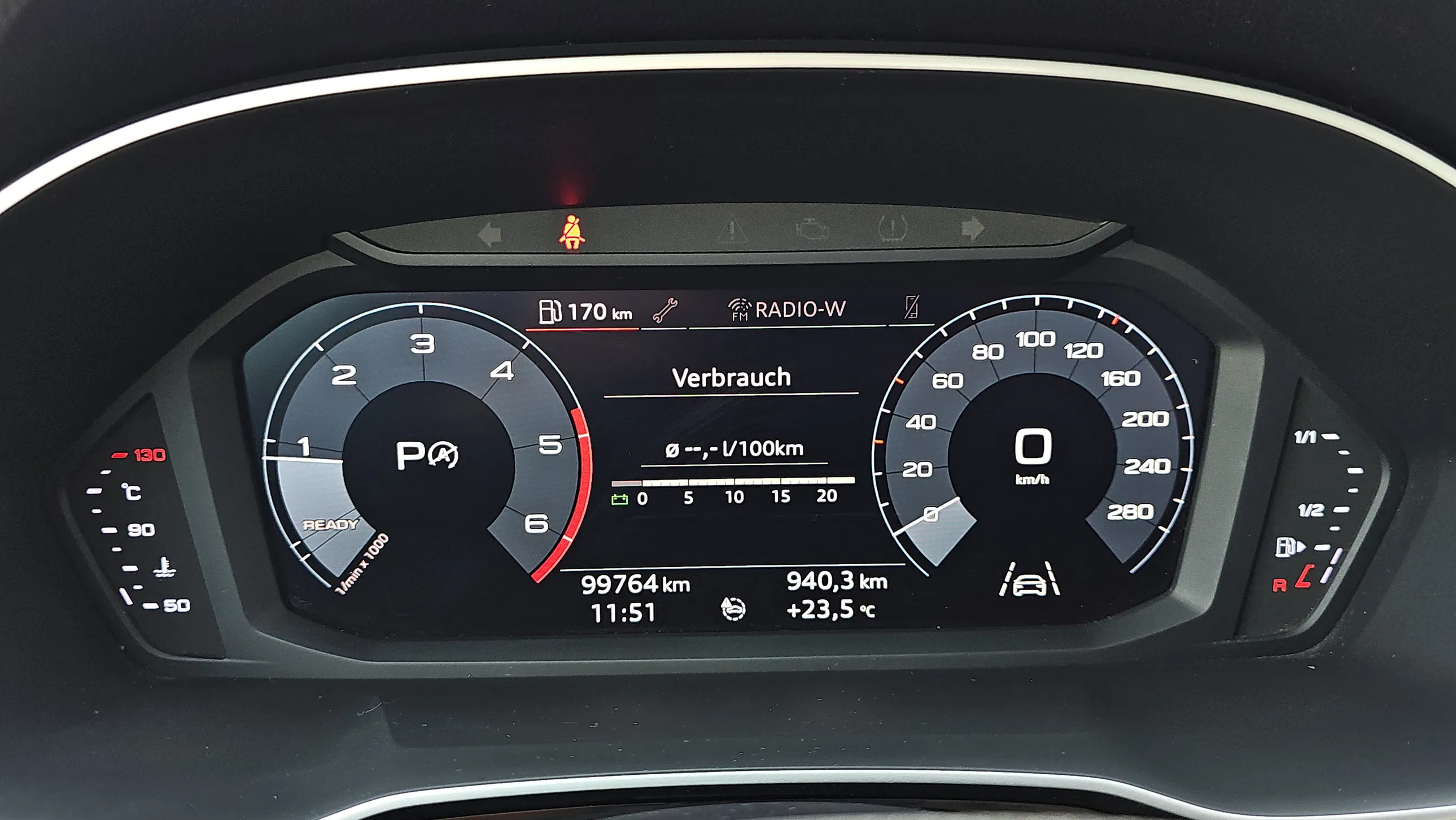 Audi Q3 35 TDI AUT. | Bild 14 von 21