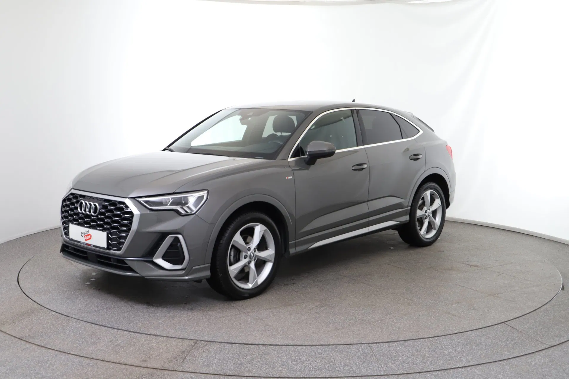 Audi Q3 Sportback 35 1.5 TFSI S-Line | Bild 1 von 27