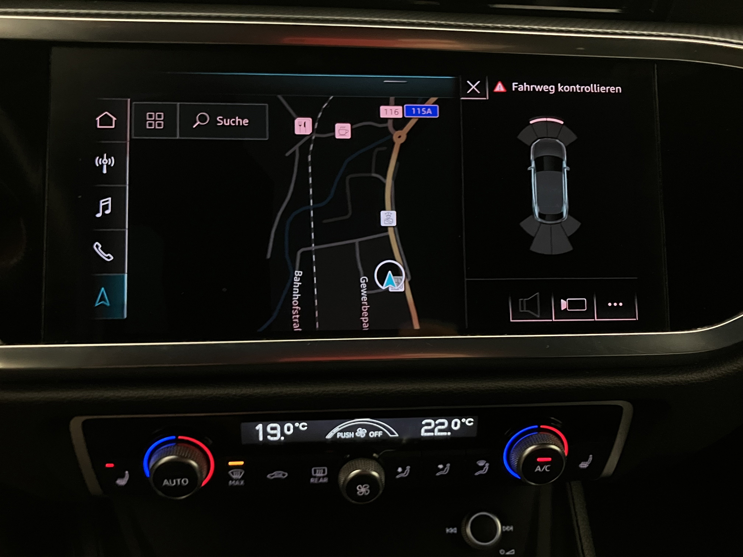 Audi Q3 Sportback 35 1.5 TFSI S-Line | Bild 19 von 27