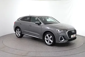 Audi Q3 Sportback 35 1.5 TFSI S-Line | Thumbnail 3 von 27