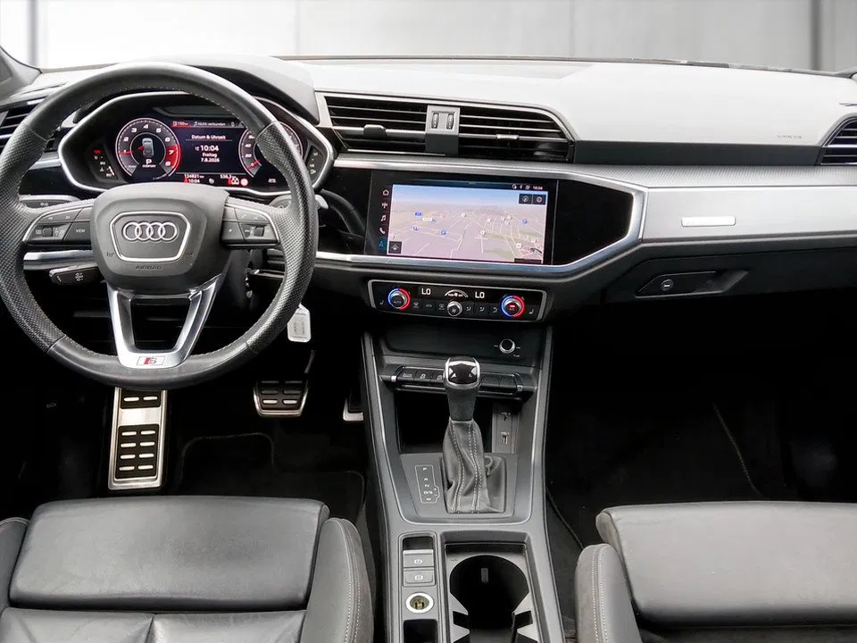 Audi Q3 SB 35 TFSI S-Line | Bild 10 von 22
