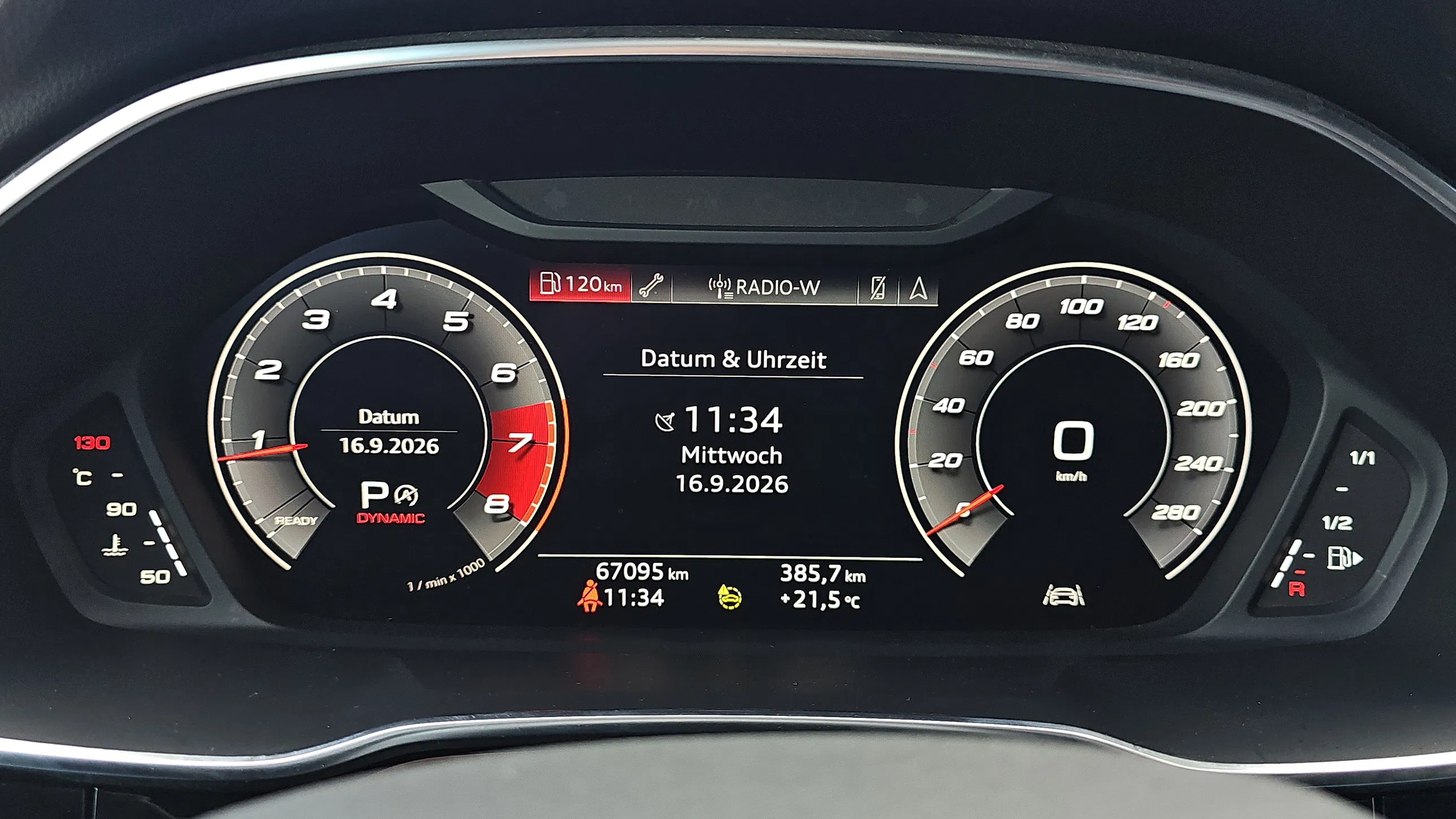 Audi Q3 SB 45 TFSI quattro S-line | Bild 12 von 20