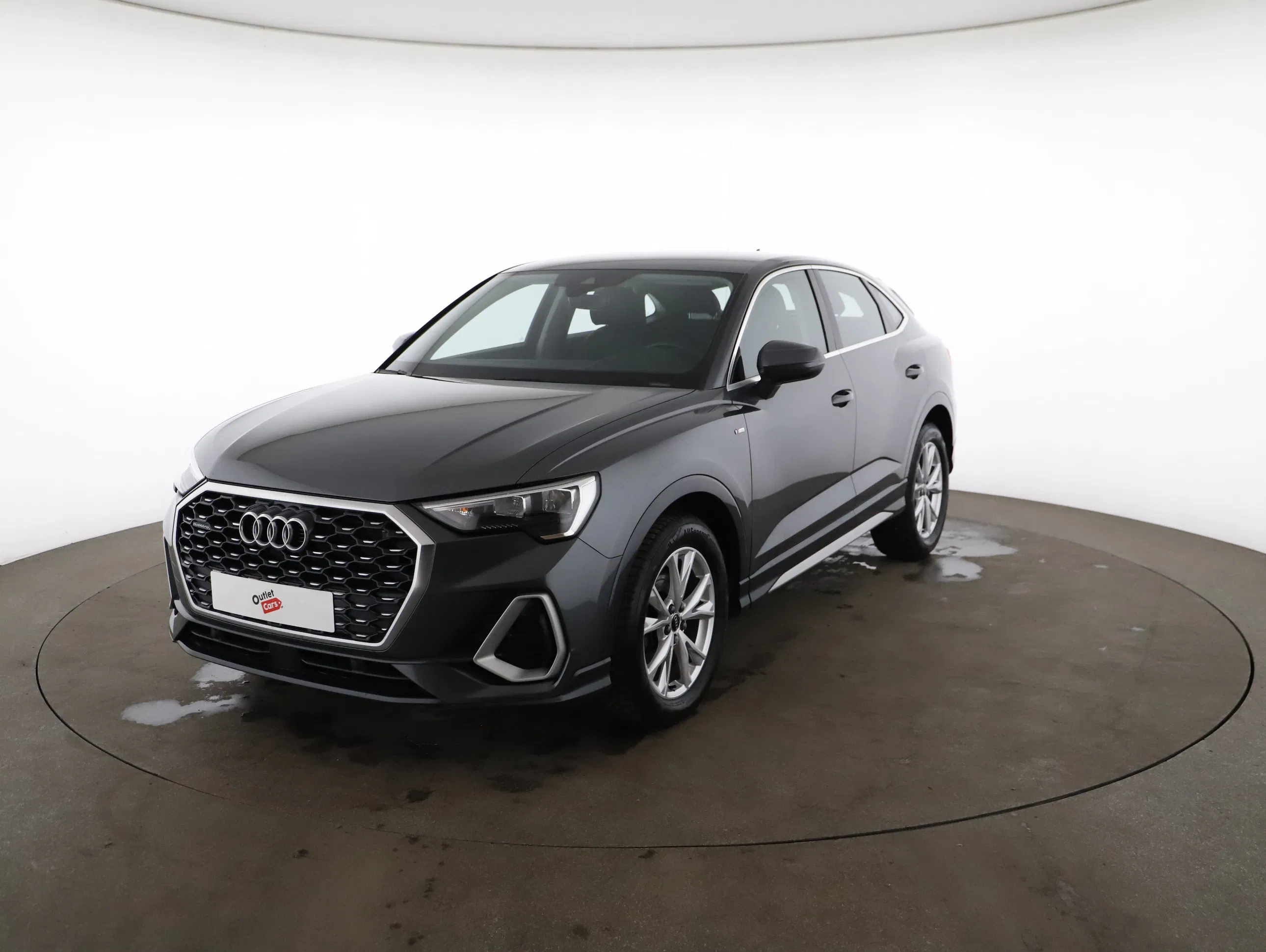 Audi Q3 Sportback 35 2.0 TDI quattro S-Line | Bild 20 von 23
