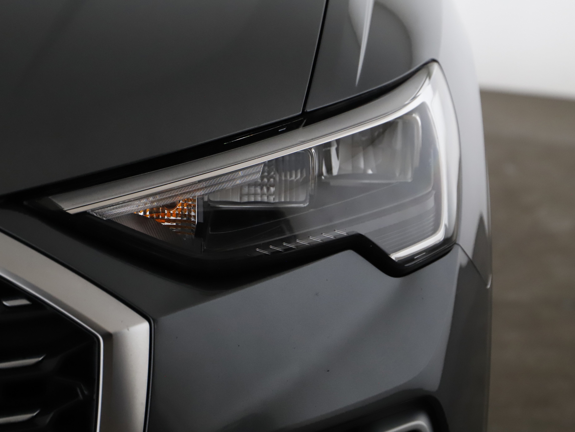 Audi Q3 Sportback 35 2.0 TDI quattro S-Line | Bild 21 von 23