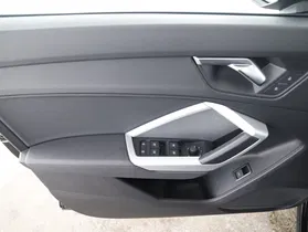 Audi Q3 35 TDI quattro adv. Aut. | Thumbnail 4 von 23