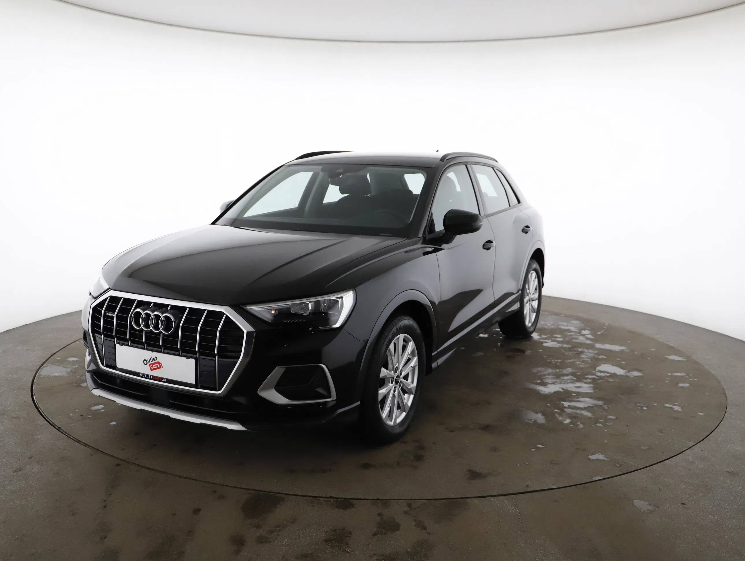 Audi Q3 35 TDI quattro adv. Aut. | Bild 2 von 23