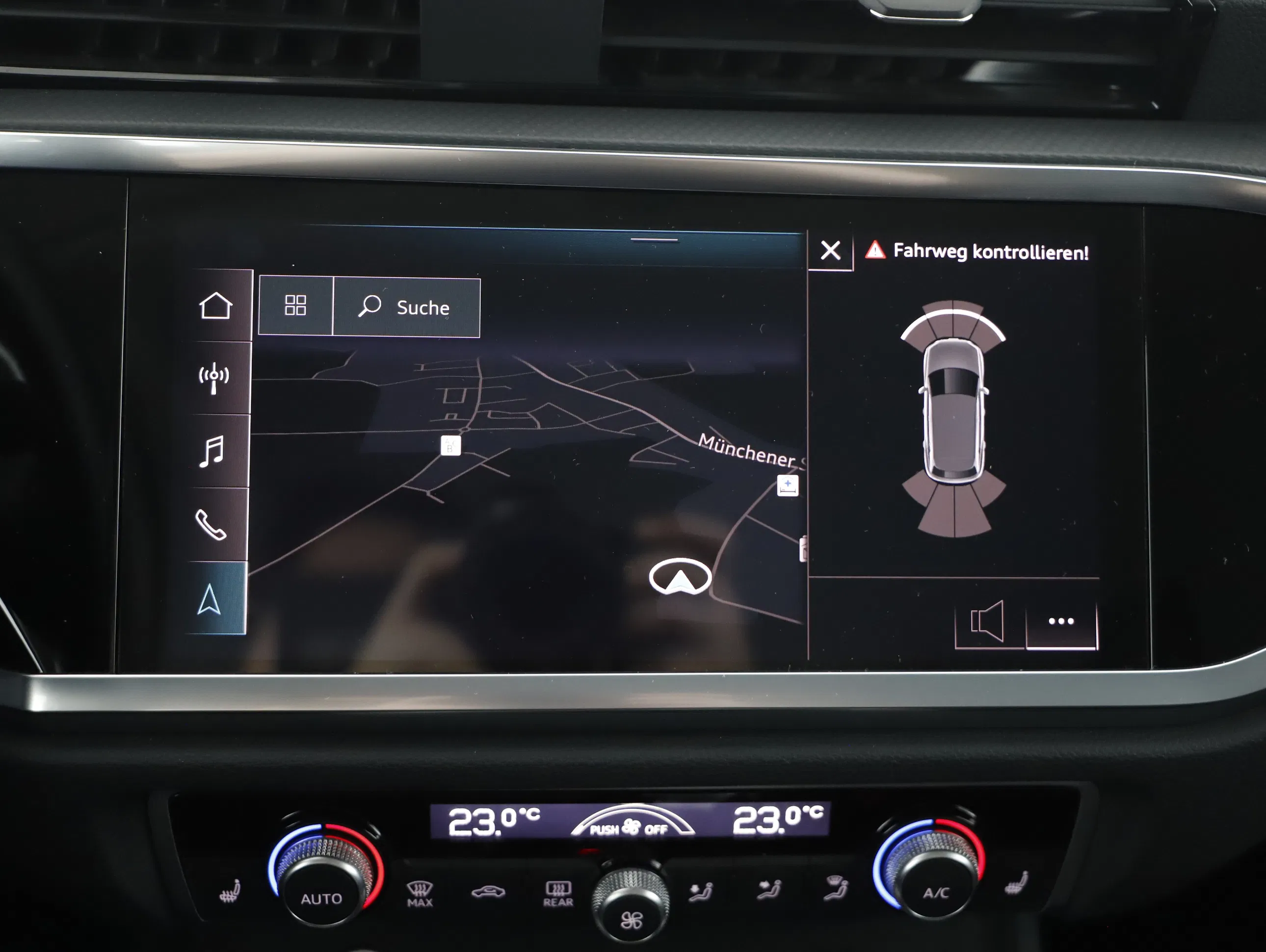 Audi Q3 35 TDI quattro adv. Aut. | Bild 18 von 23