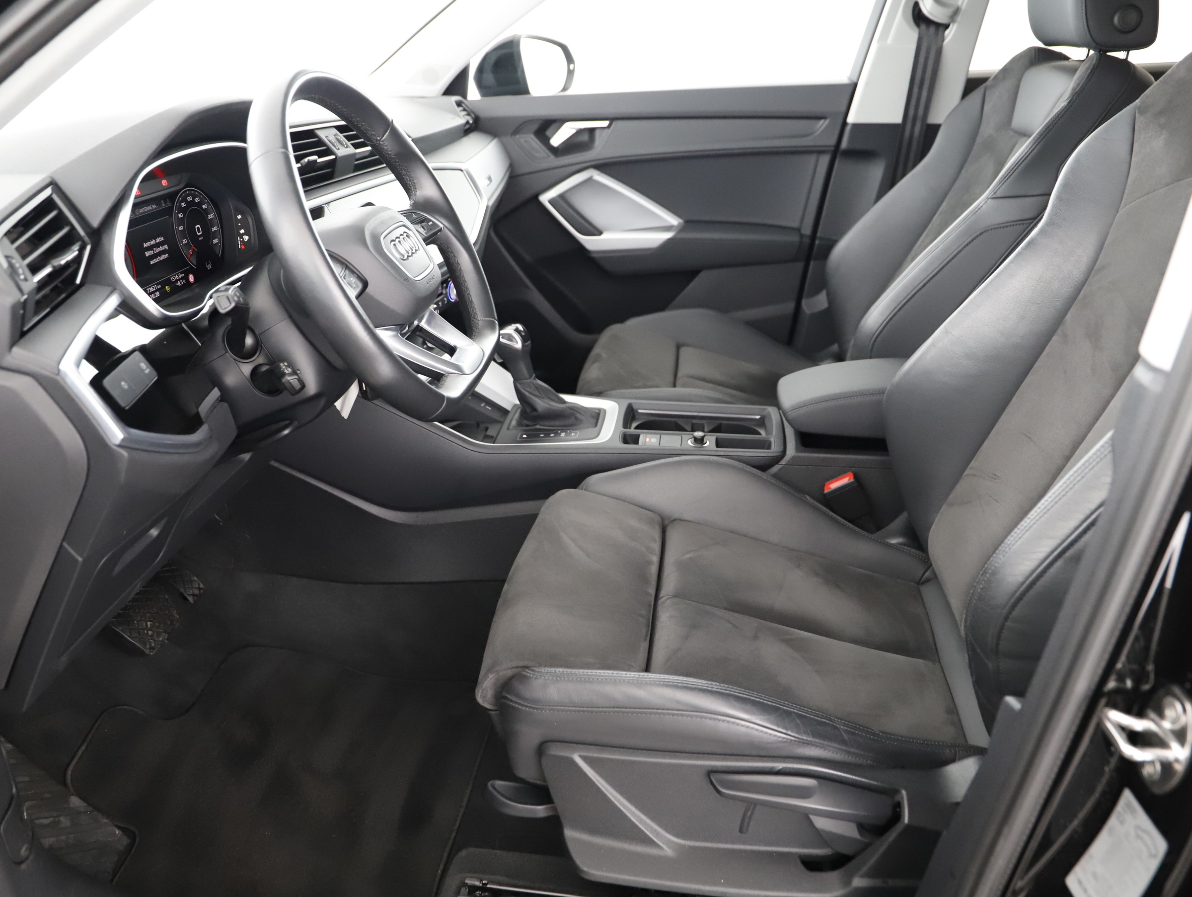 Bild eines Audi Q3 35 TDI advanced Aut