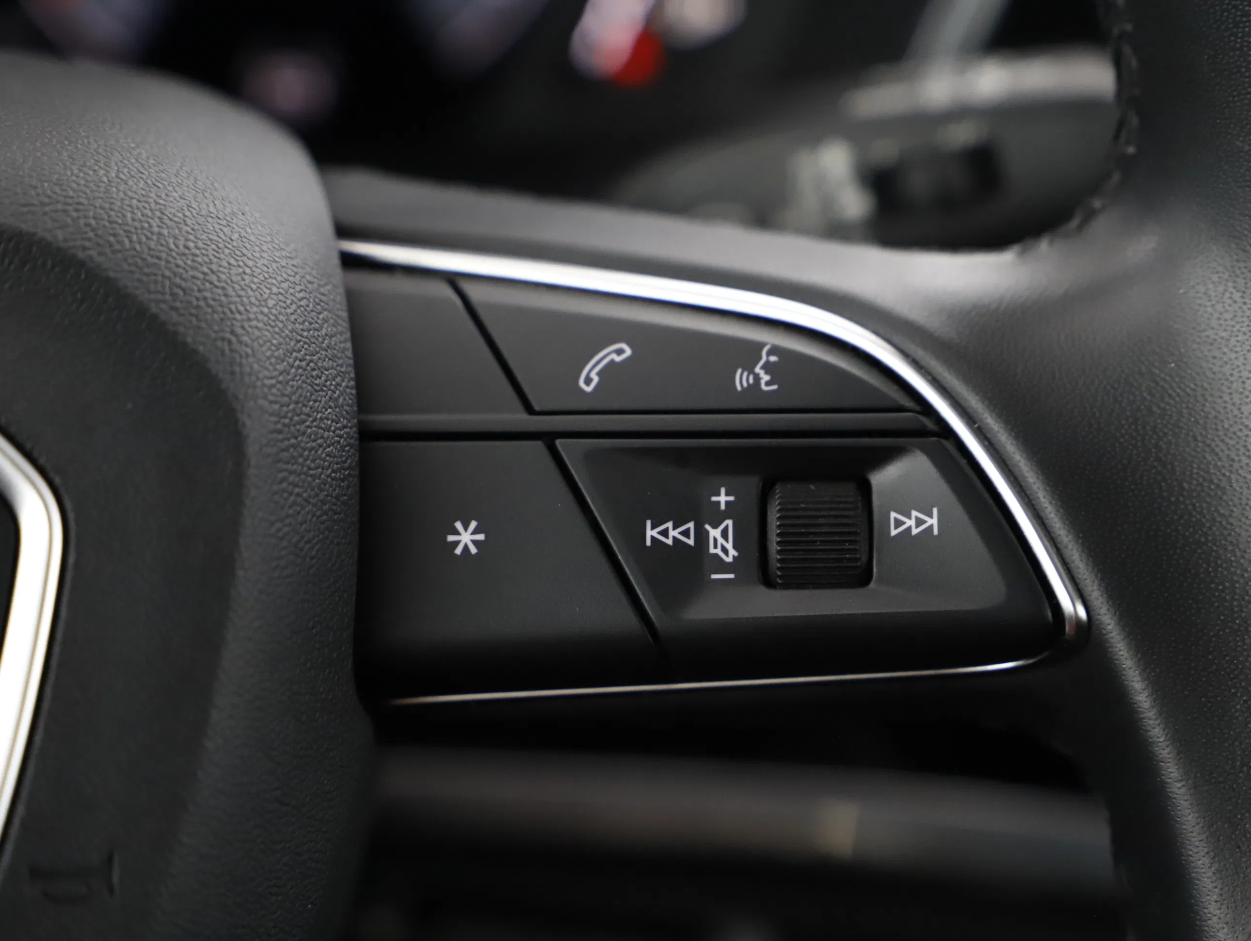 Audi Q3 35 TDI advanced Aut | Bild 12 von 23