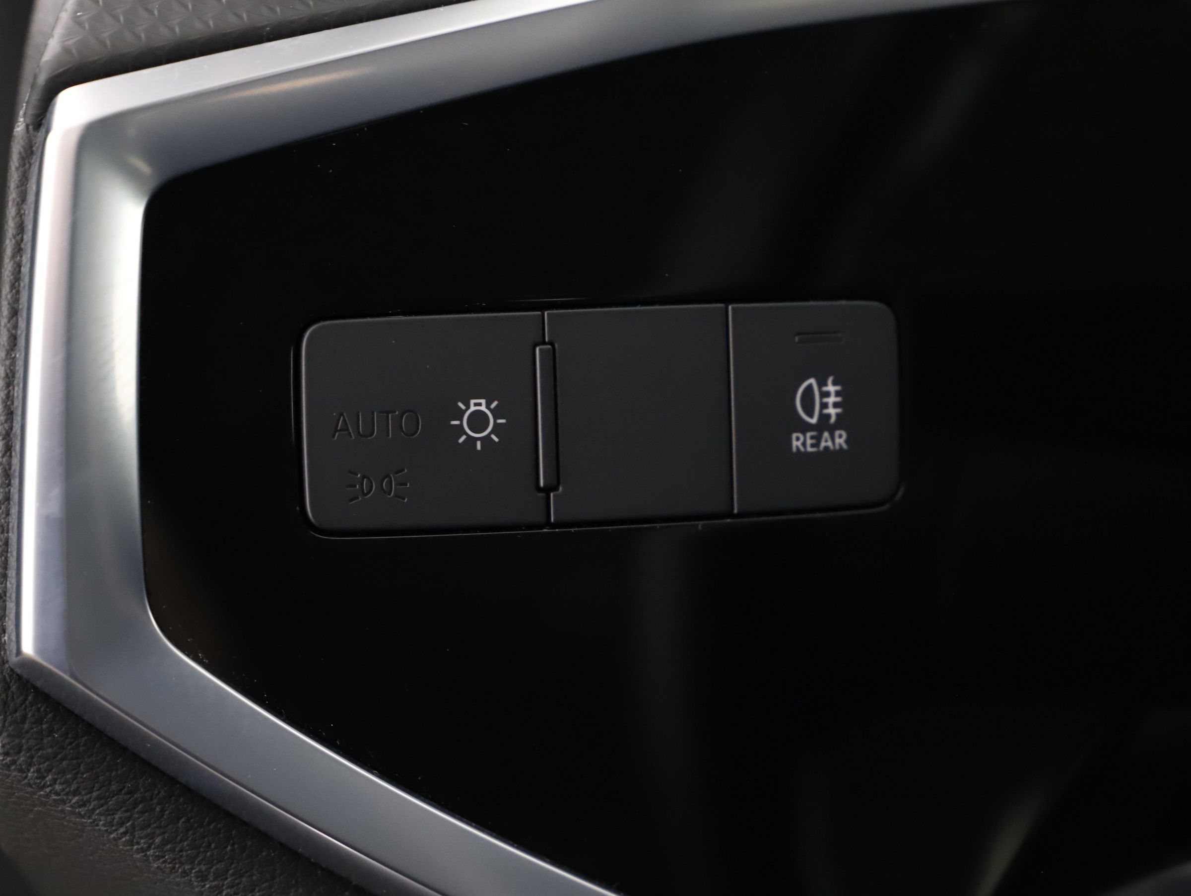 Audi Q3 35 TDI advanced Aut | Bild 14 von 23