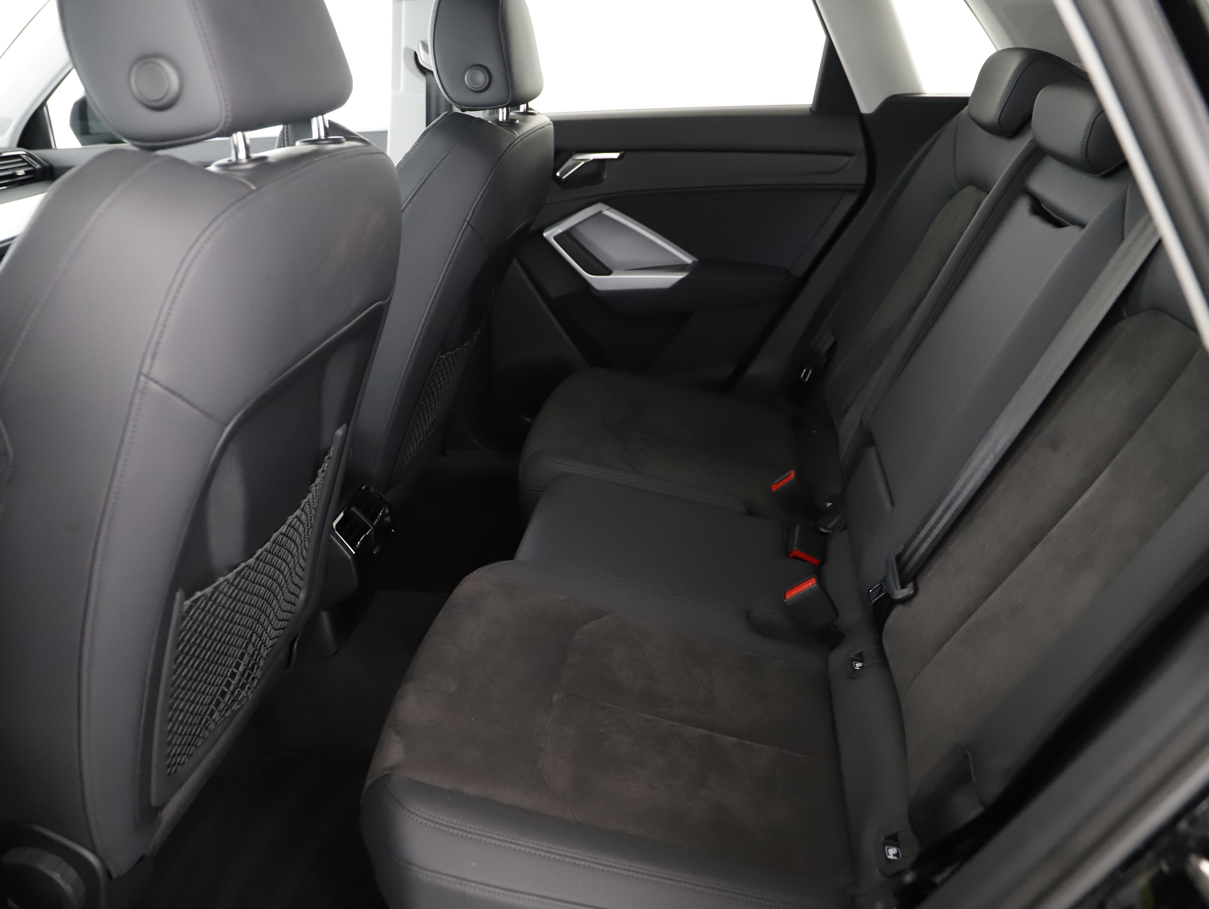 Audi Q3 35 TDI advanced Aut | Bild 2 von 23