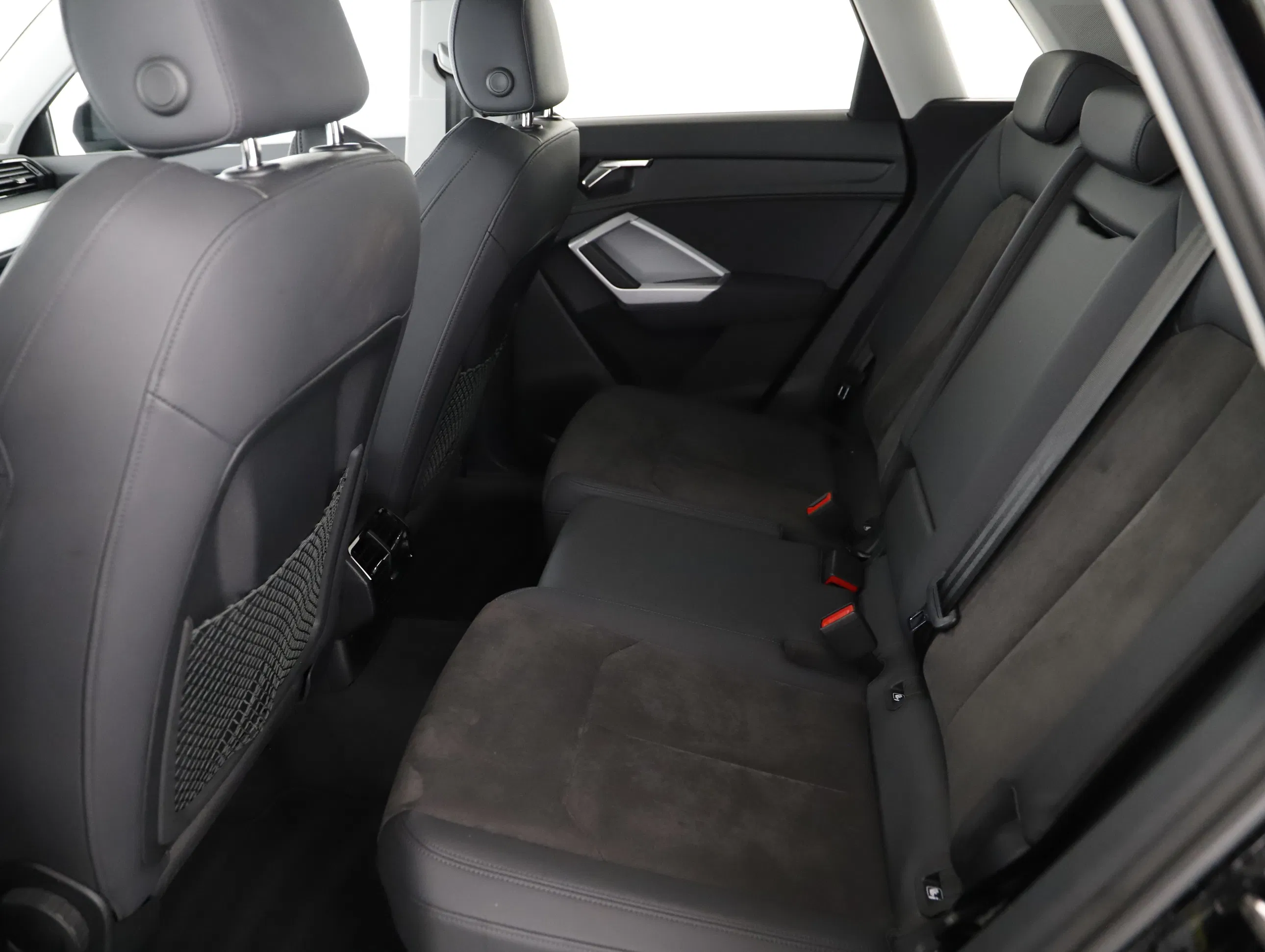 Audi Q3 35 TDI advanced Aut | Bild 2 von 23