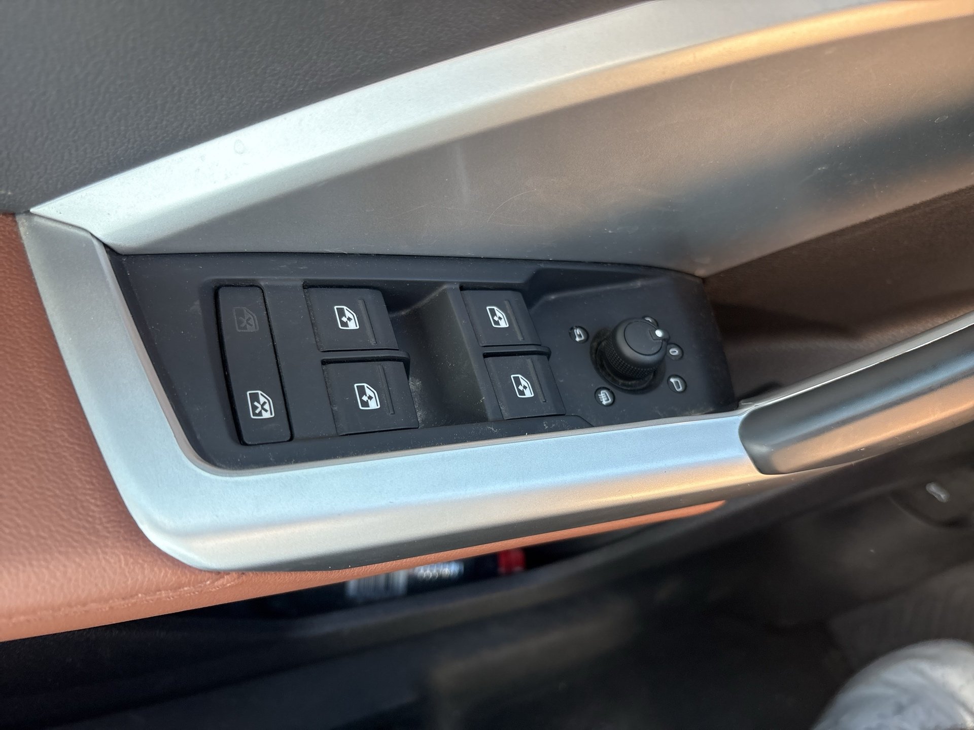 Audi Q3 35 2.0 TDI | Bild 9 von 31