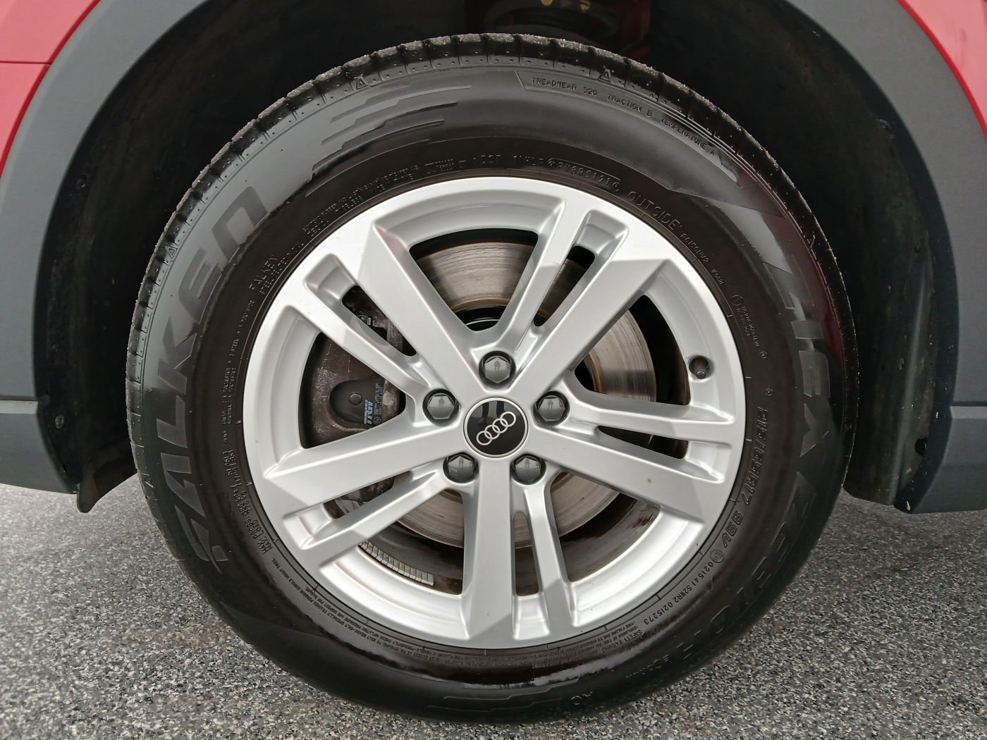 Audi Q3 40 2.0 TDI quattro | Bild 2 von 24