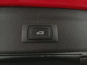 Audi Q3 40 2.0 TDI quattro | Thumbnail 8 von 24